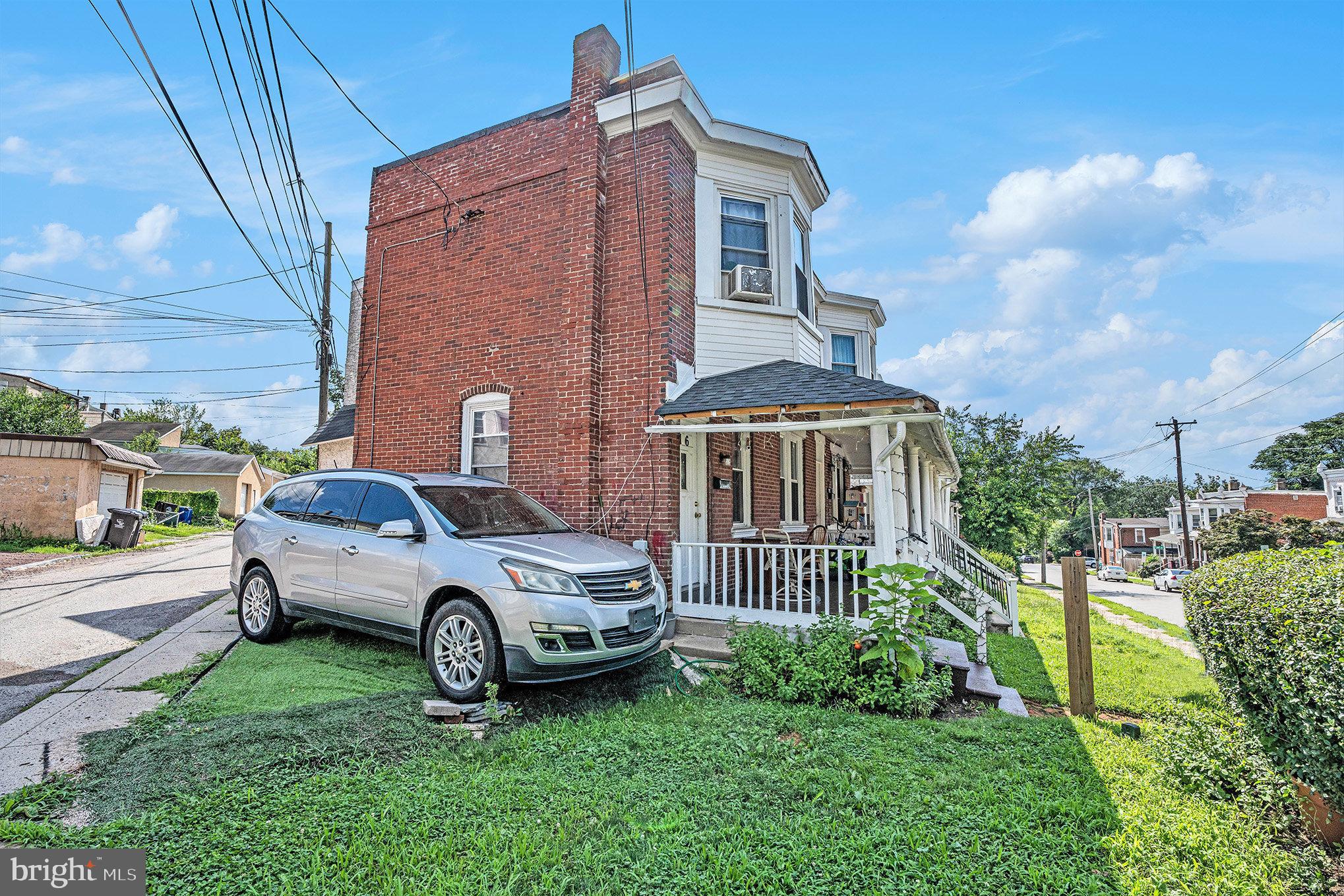 NORRISTOWN - Residential