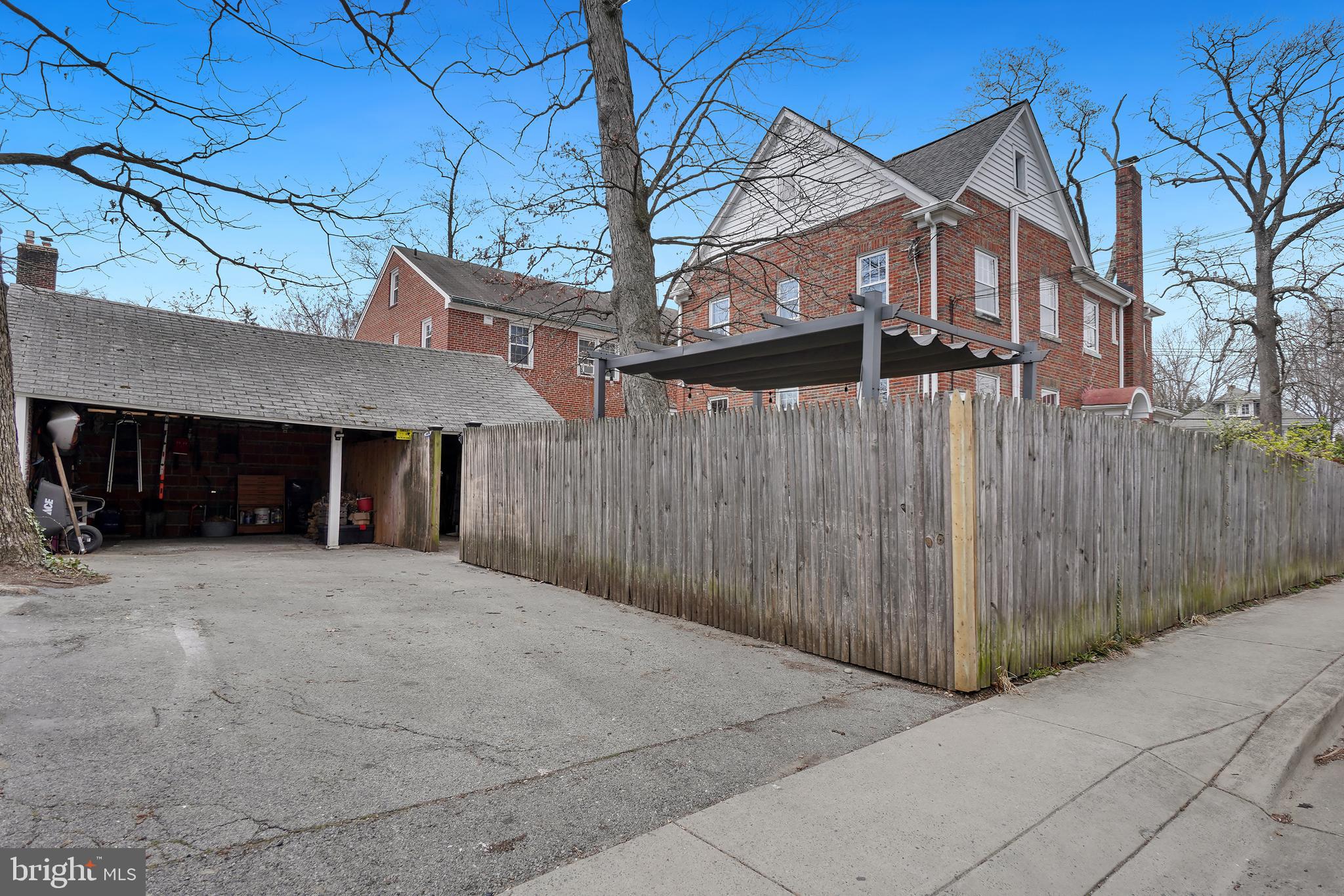 TAKOMA PARK - Residential