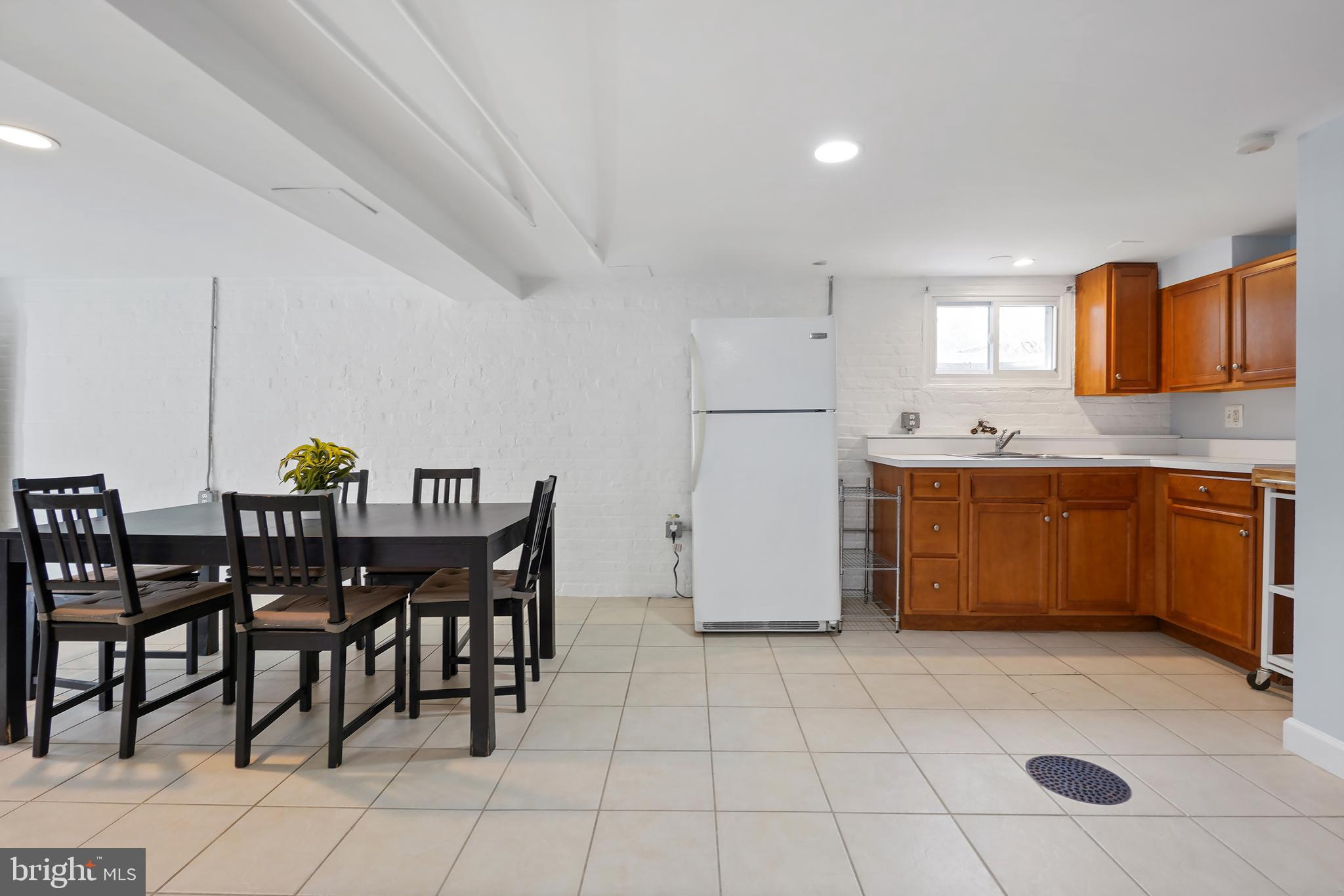 TAKOMA PARK - Residential