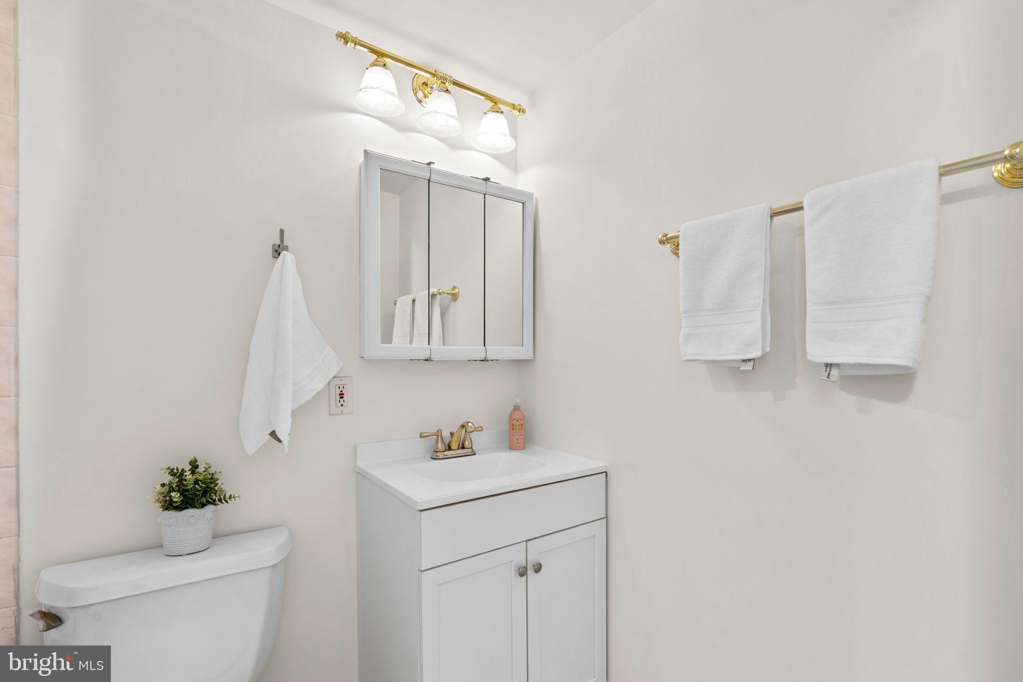 GOVERNORS CONDO LLC - Residential