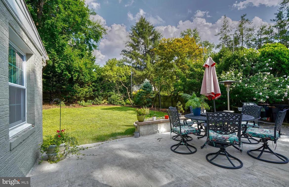 CHARLES TERRACE - Residential