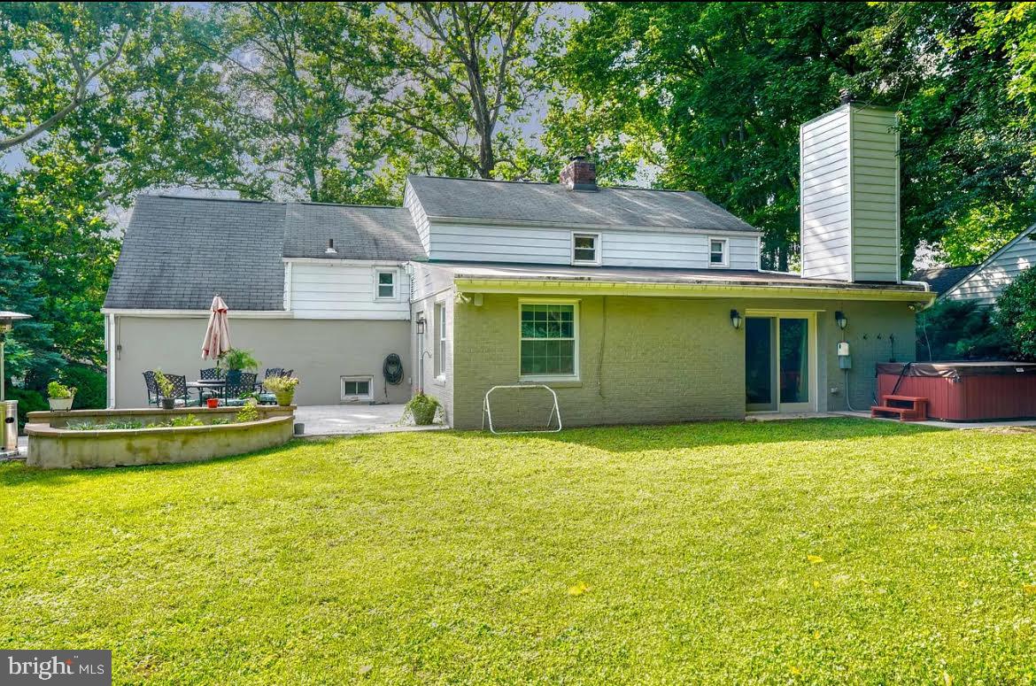 CHARLES TERRACE - Residential