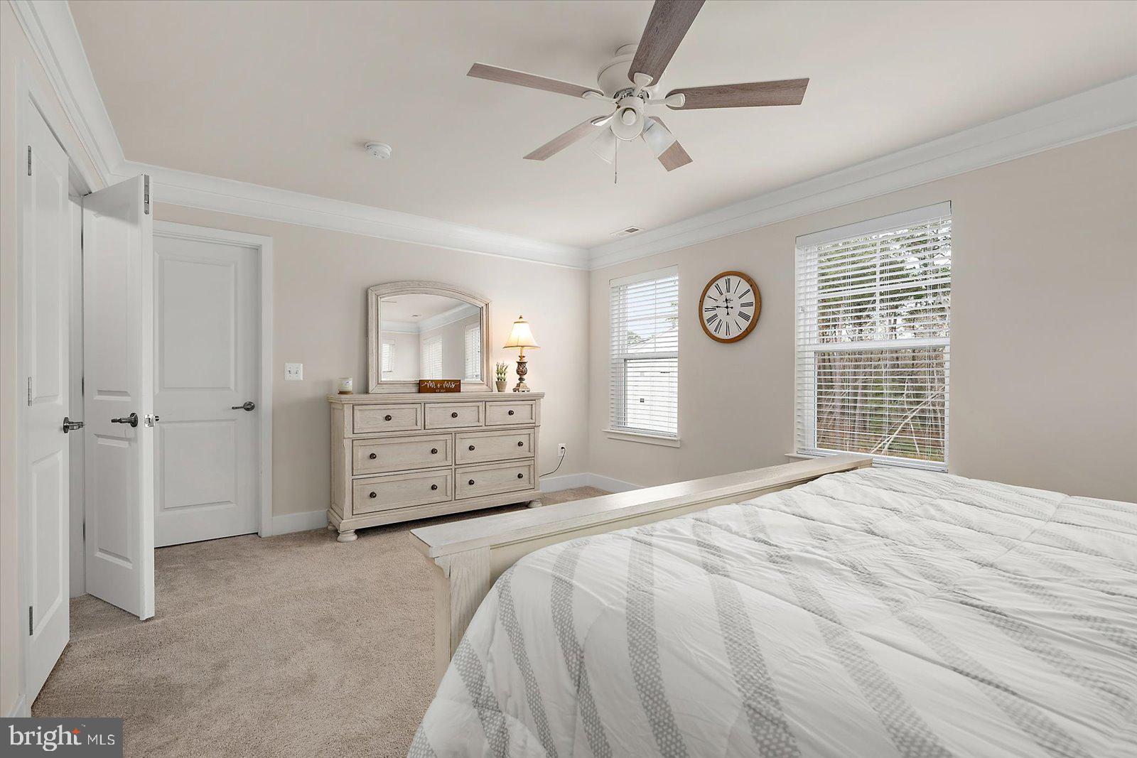 SEA OAKS VILLAGE - Residential