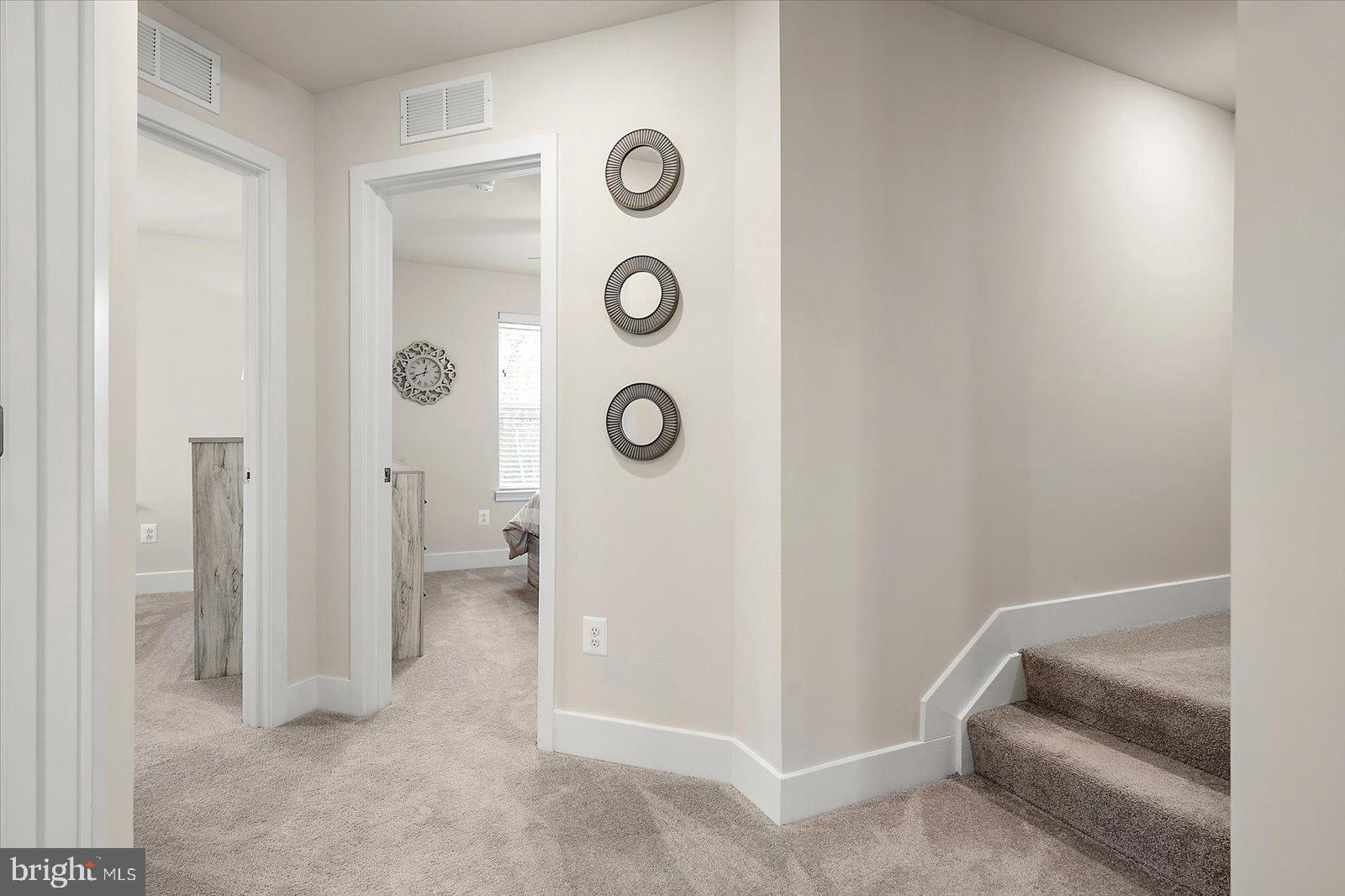 SEA OAKS VILLAGE - Residential