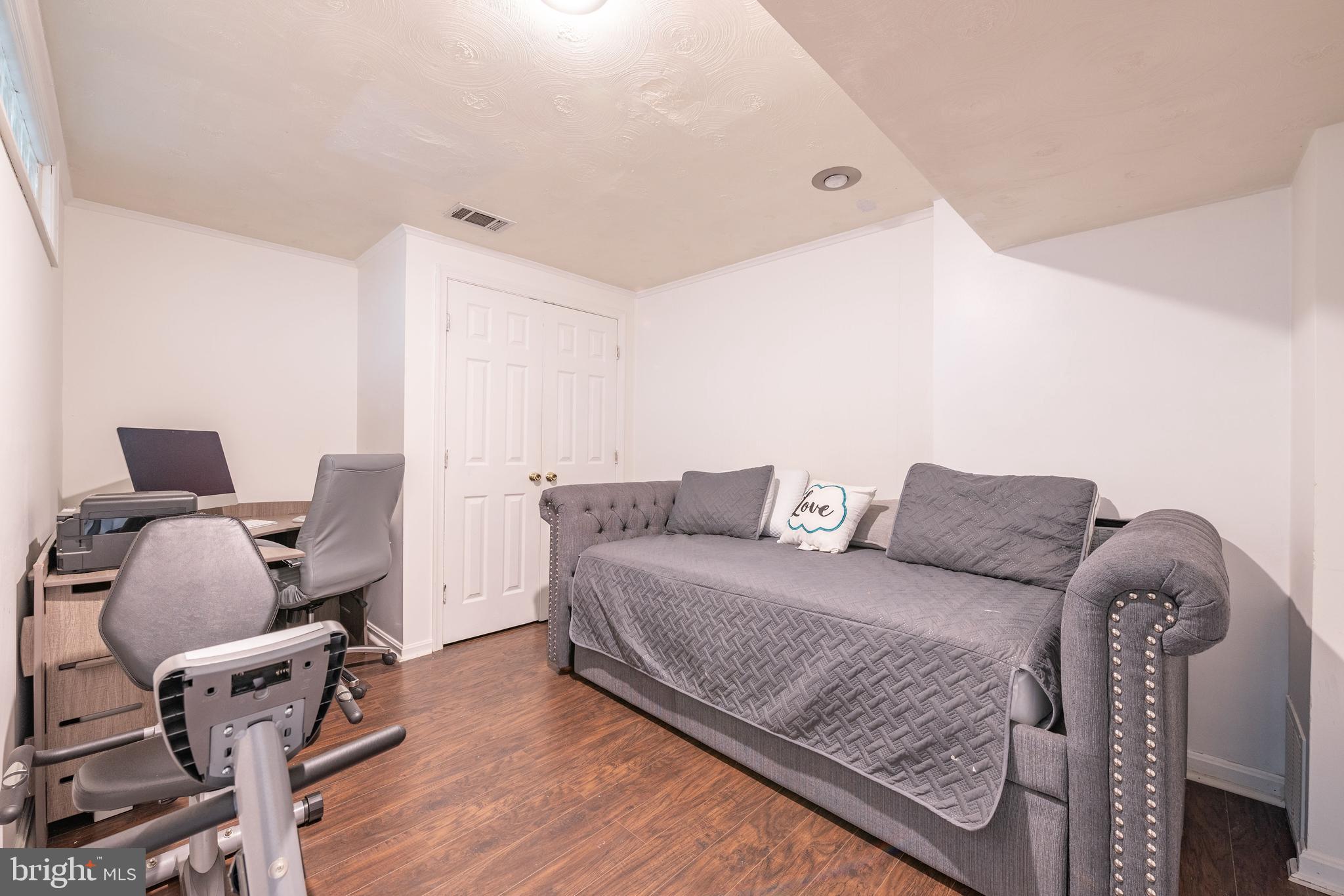 HIGHLANDS OF OLNEY - Residential