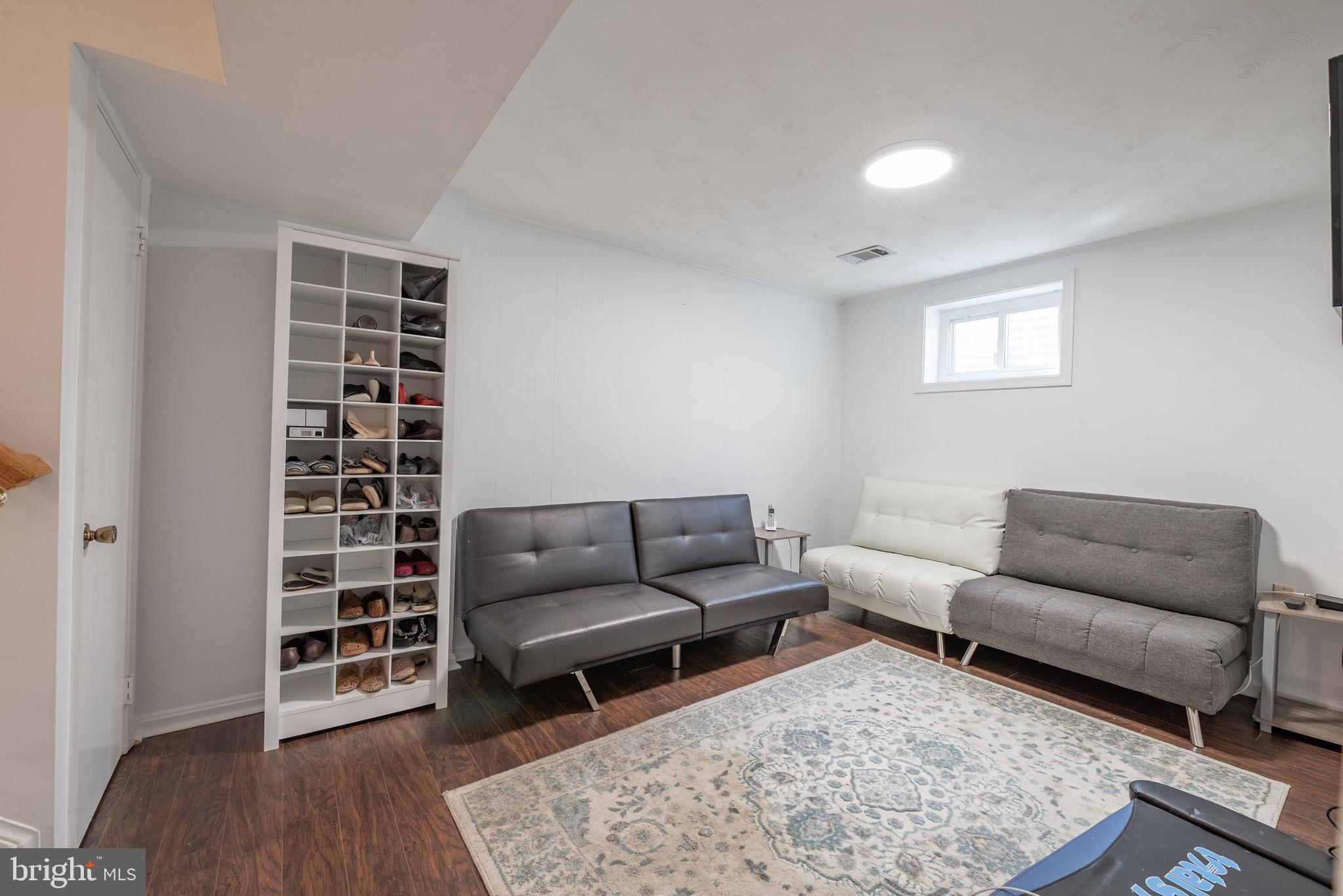 HIGHLANDS OF OLNEY - Residential