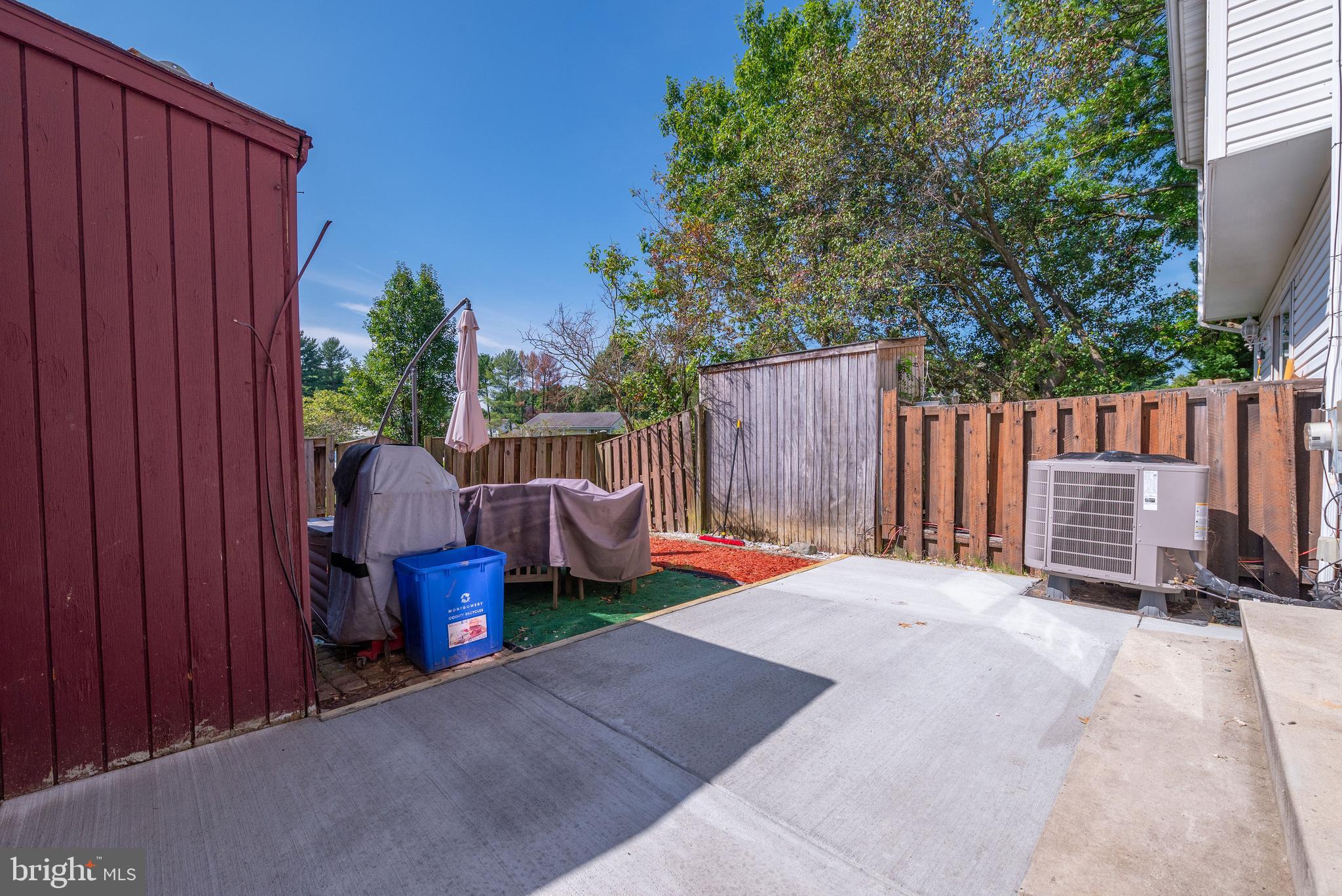 HIGHLANDS OF OLNEY - Residential