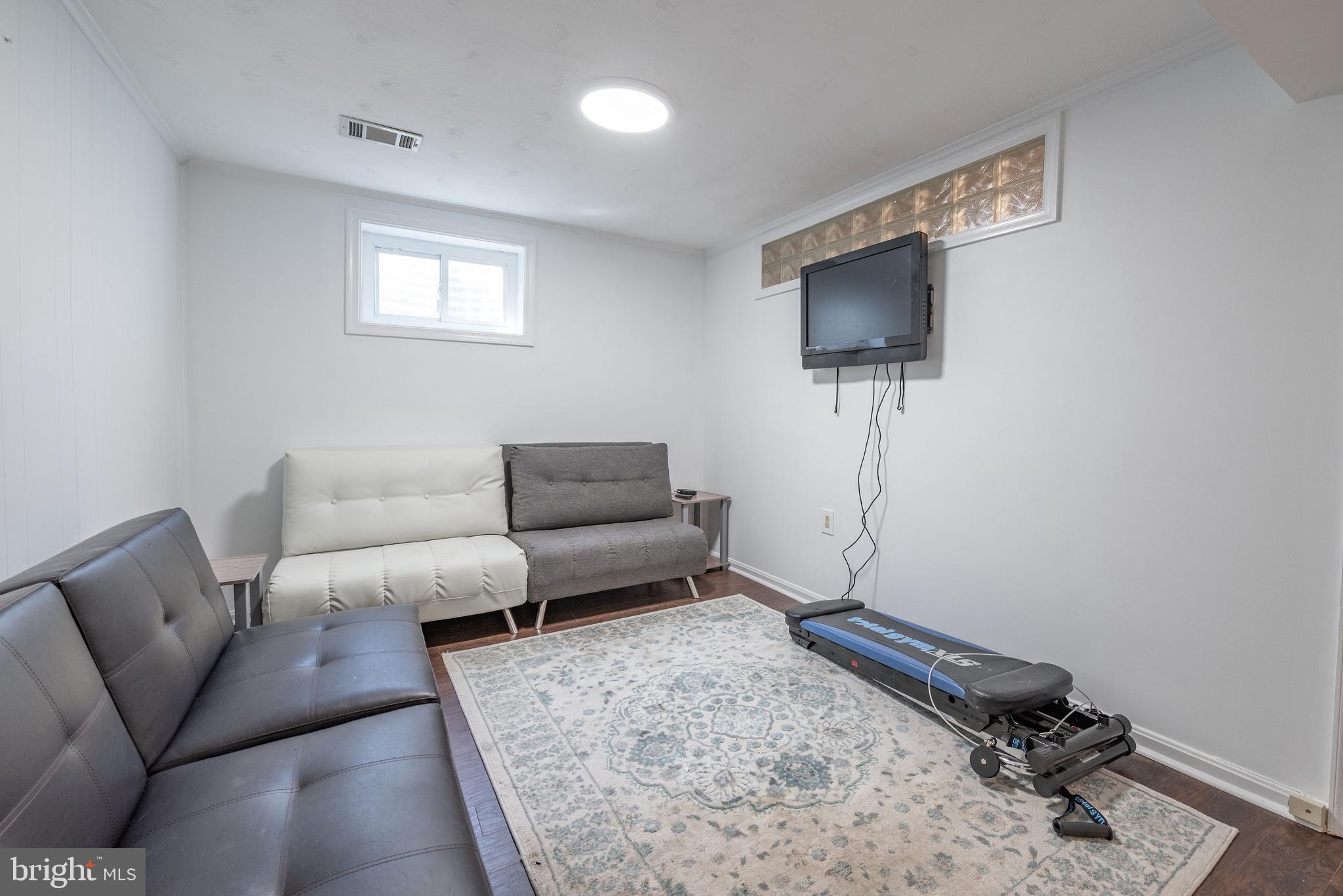 HIGHLANDS OF OLNEY - Residential