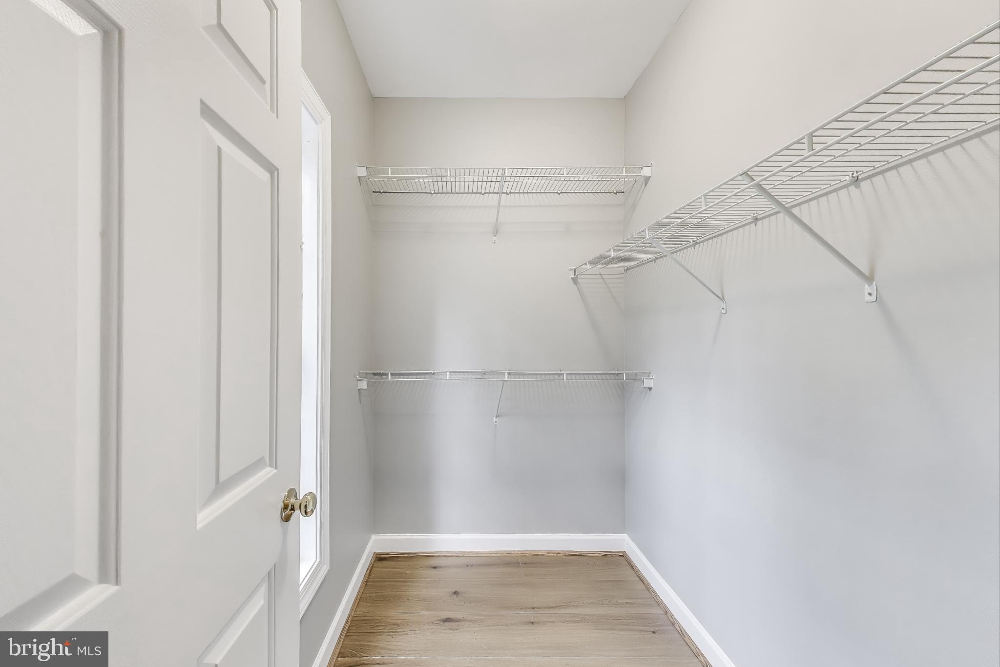 HIDDEN CREEK - Residential Lease