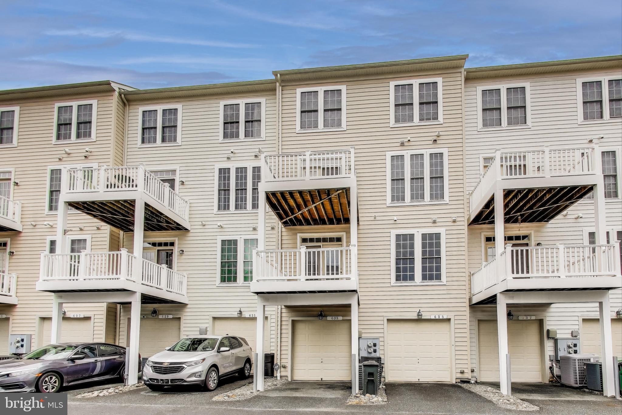 HIDDEN CREEK - Residential Lease