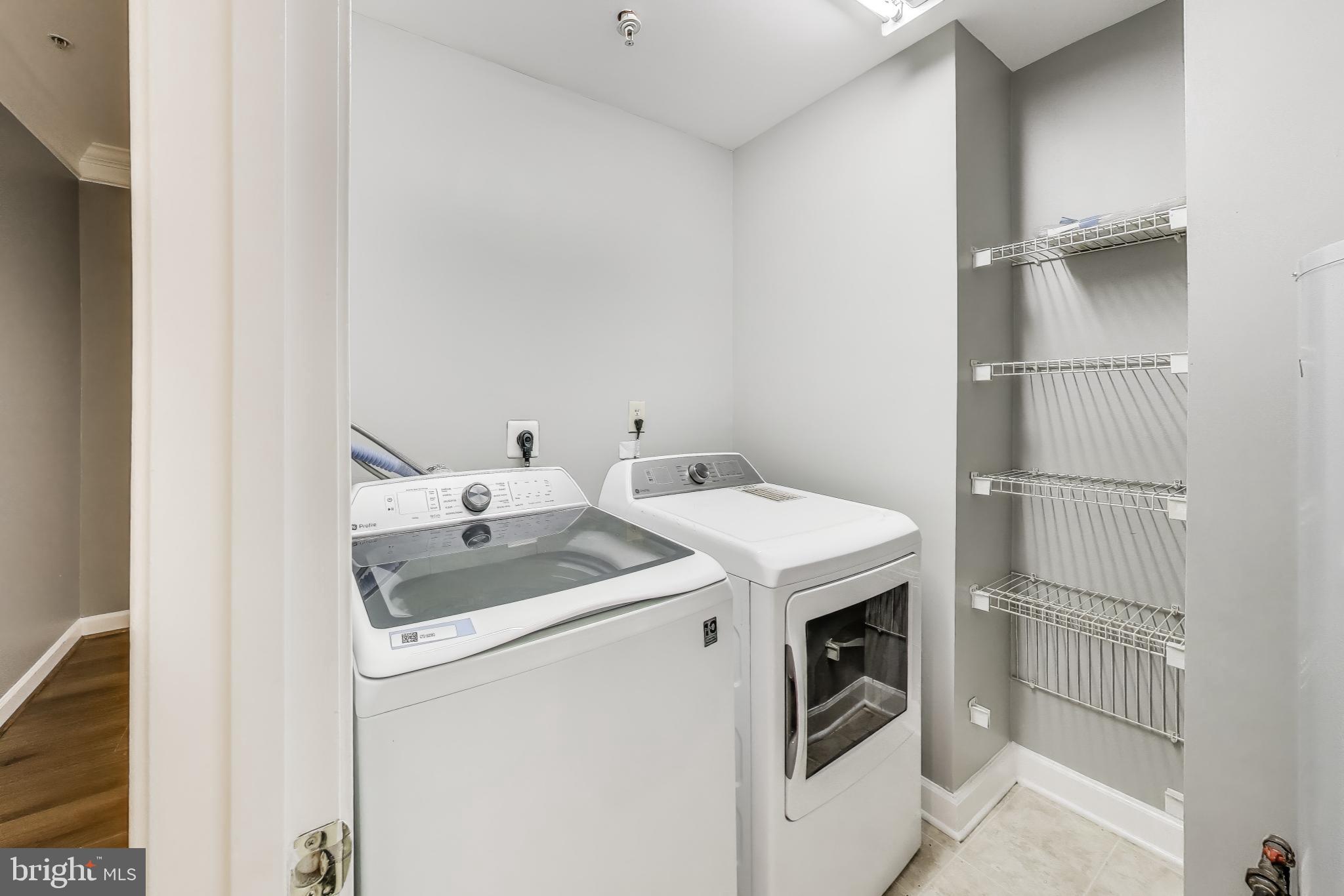 HIDDEN CREEK - Residential Lease