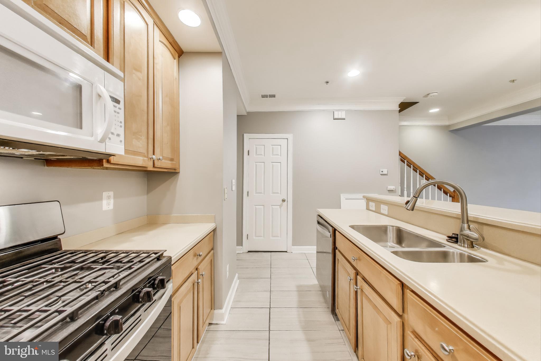 HIDDEN CREEK - Residential Lease