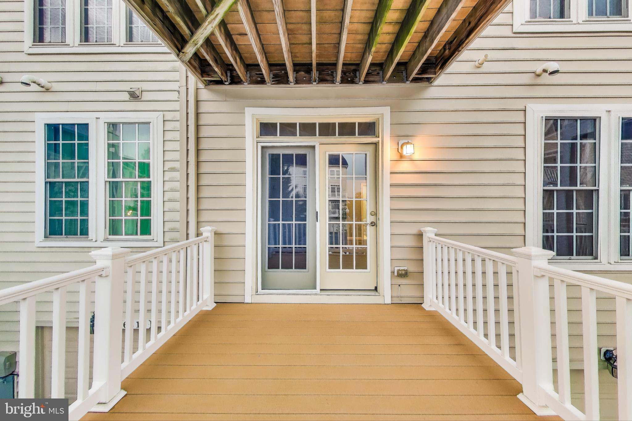 HIDDEN CREEK - Residential Lease