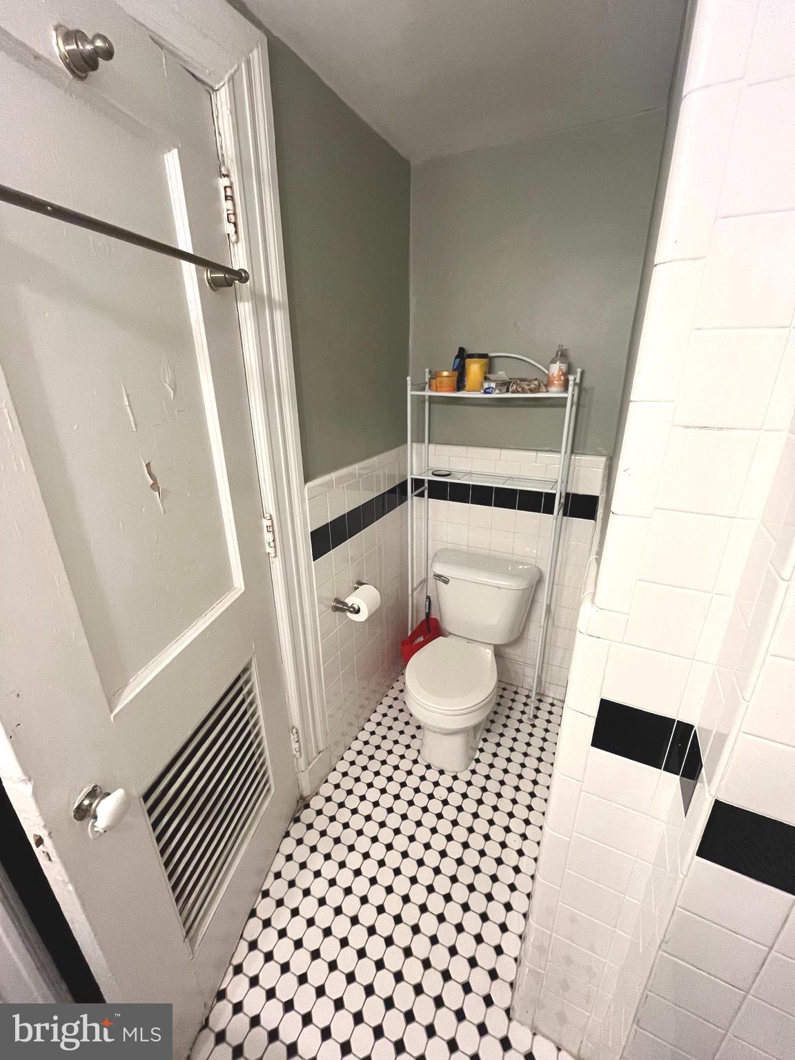 AVENUE OF THE ARTS - Residential