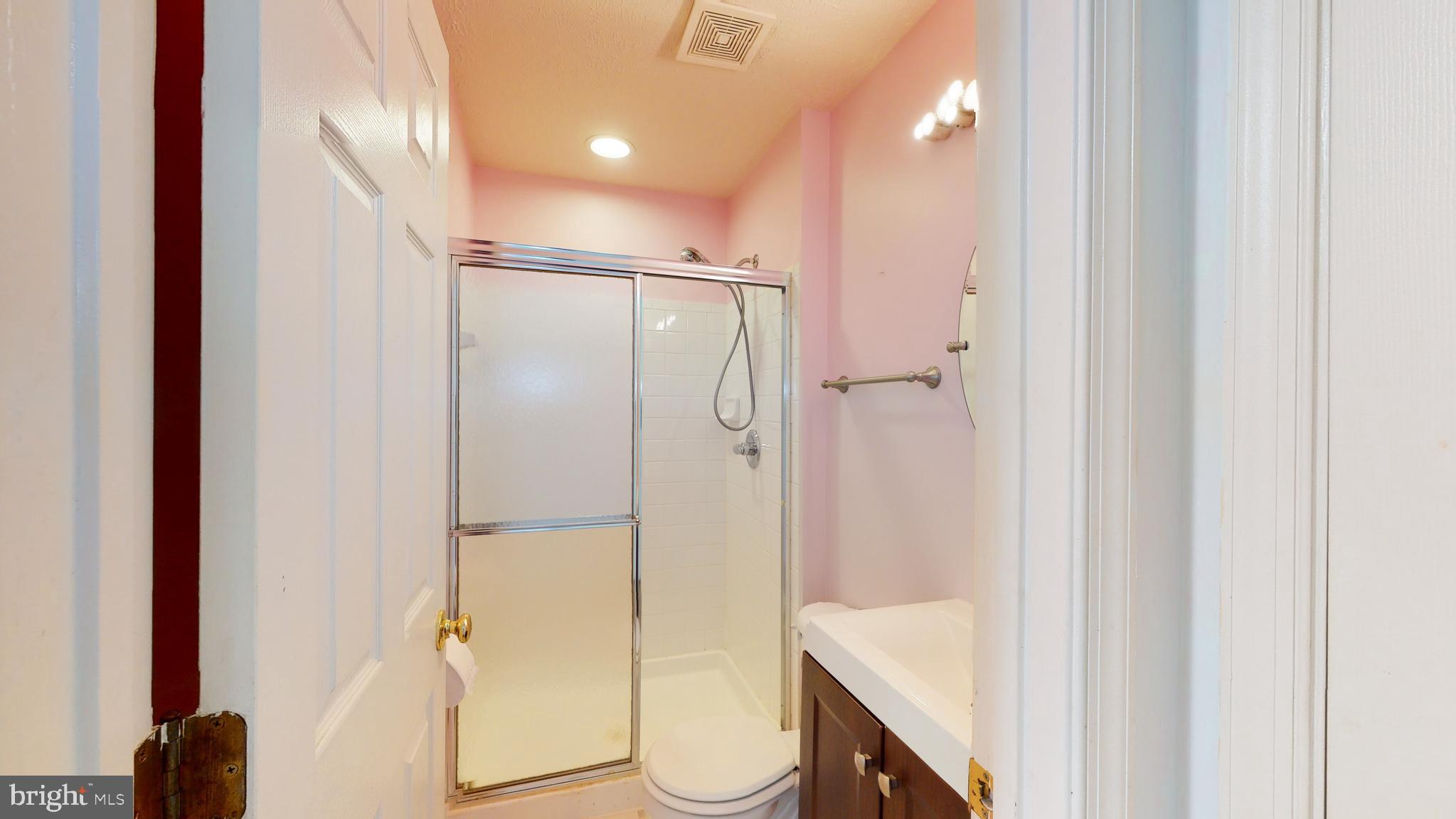 MCNAIR FARMS LANDBAY - Residential