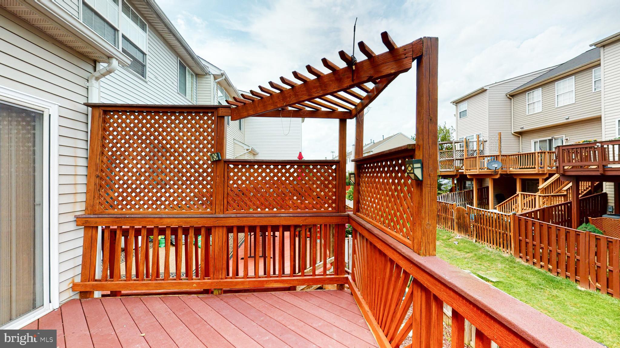 MCNAIR FARMS LANDBAY - Residential