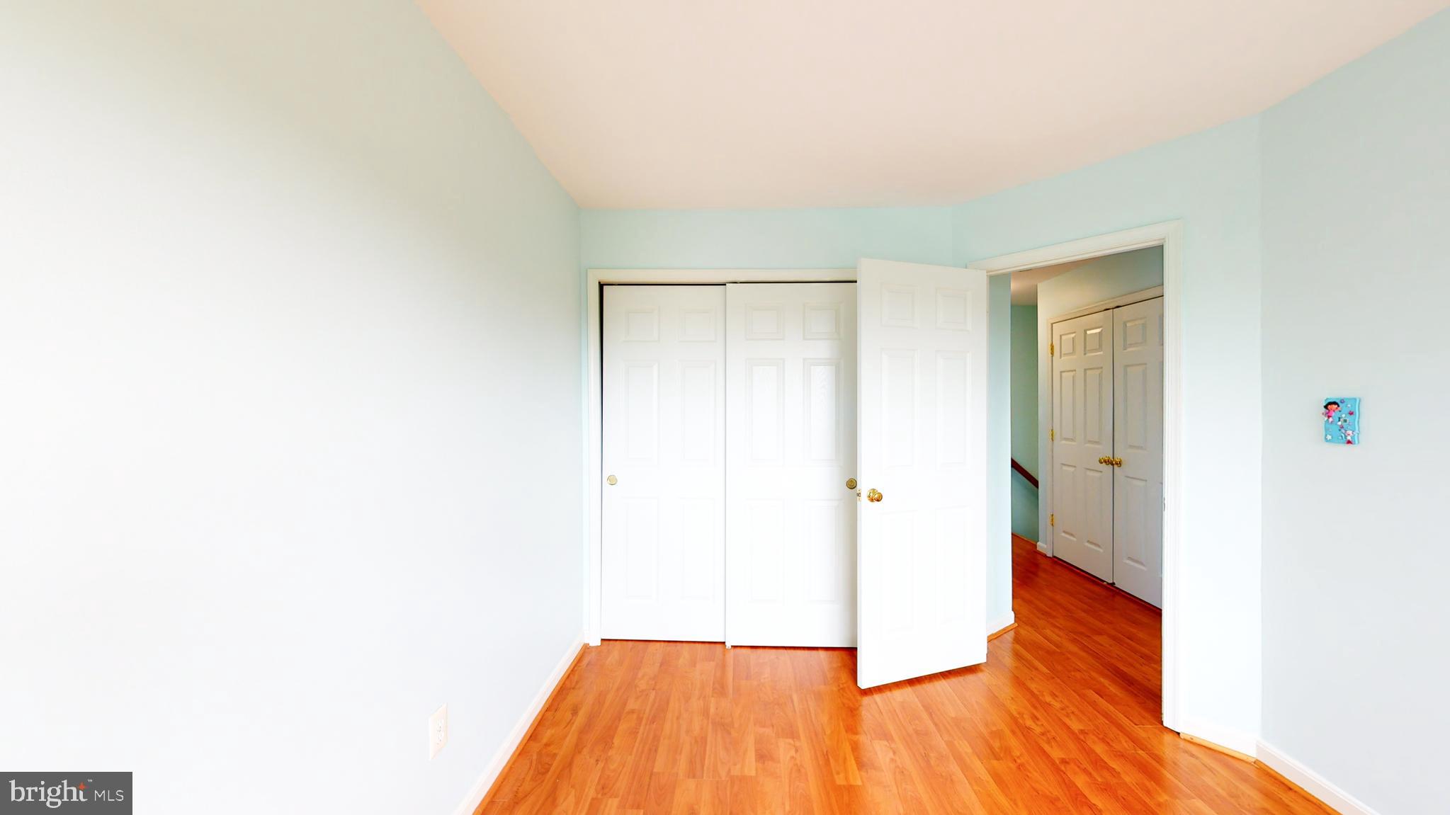 MCNAIR FARMS LANDBAY - Residential