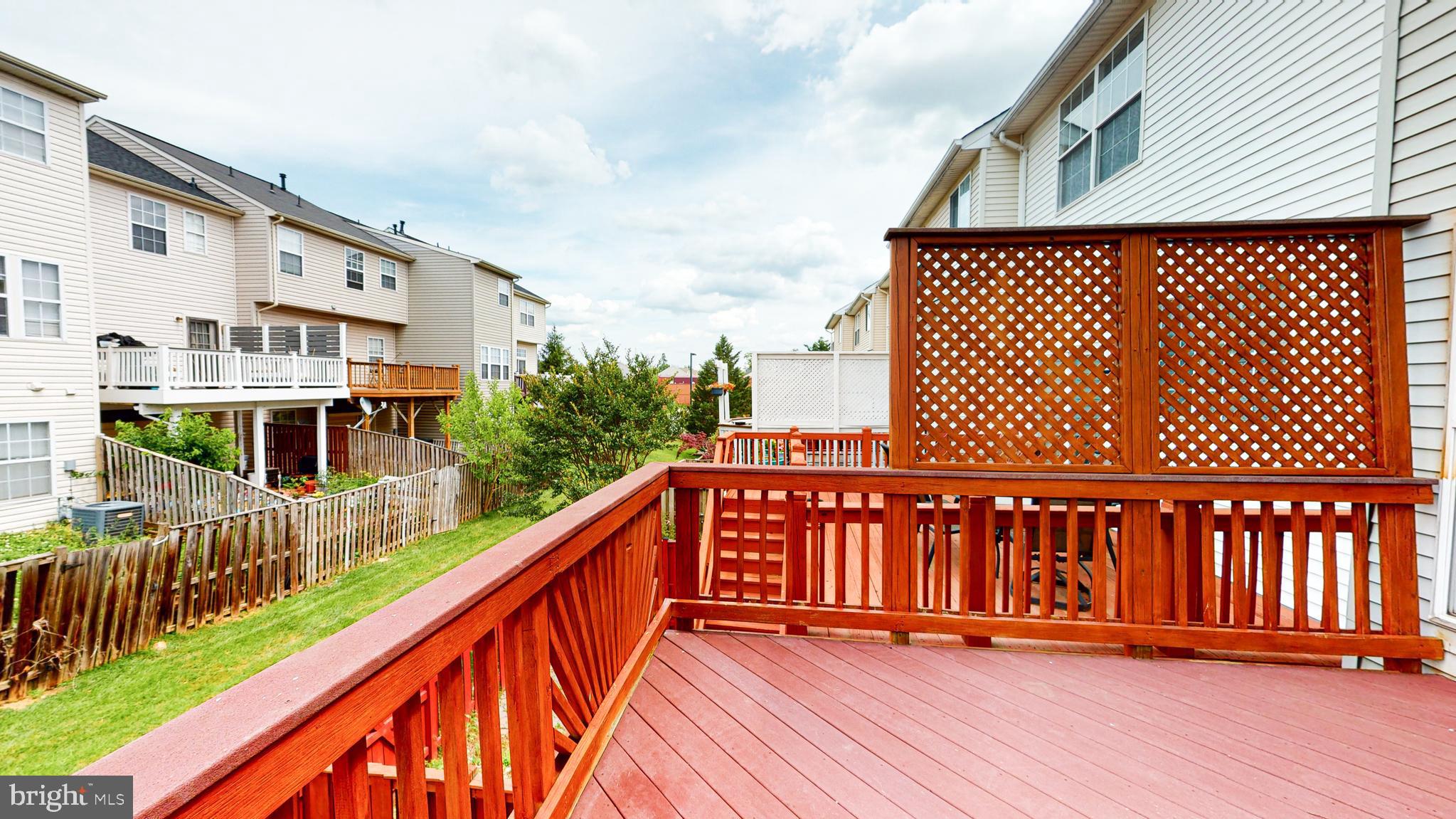 MCNAIR FARMS LANDBAY - Residential