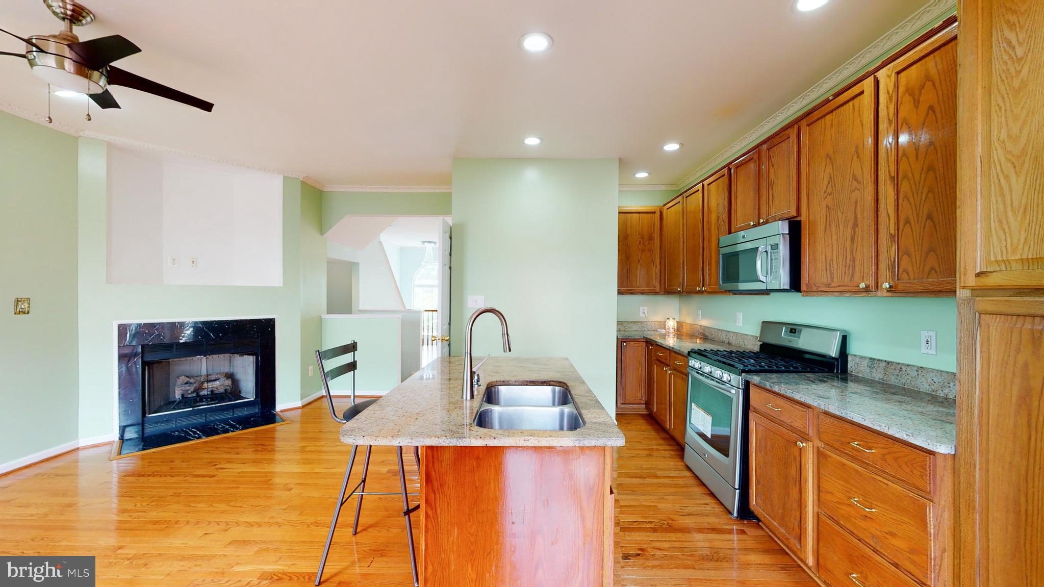 MCNAIR FARMS LANDBAY - Residential