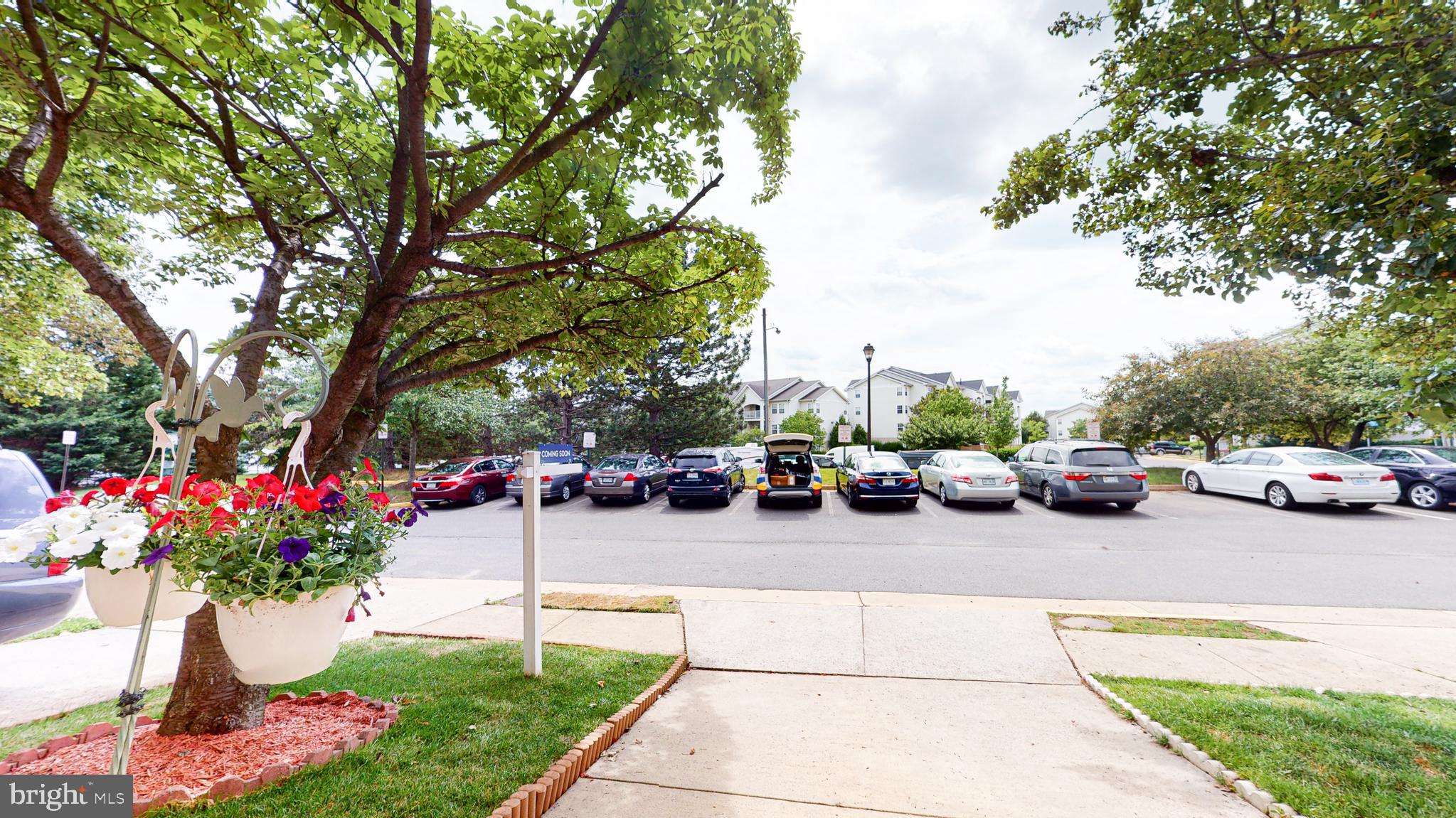 MCNAIR FARMS LANDBAY - Residential