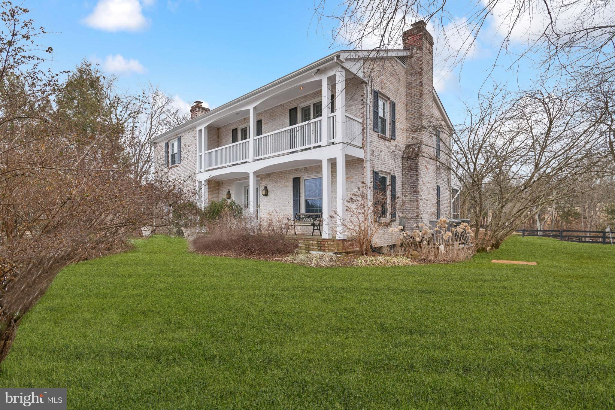 WATERLOO FARMS - Residential