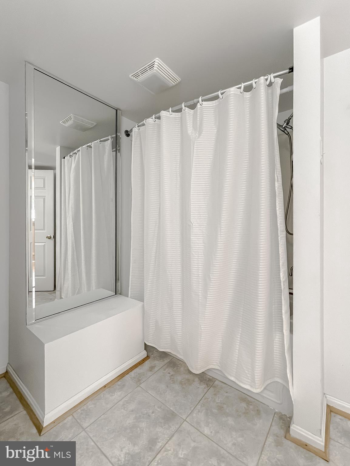 WILLOWS COLONY - Residential