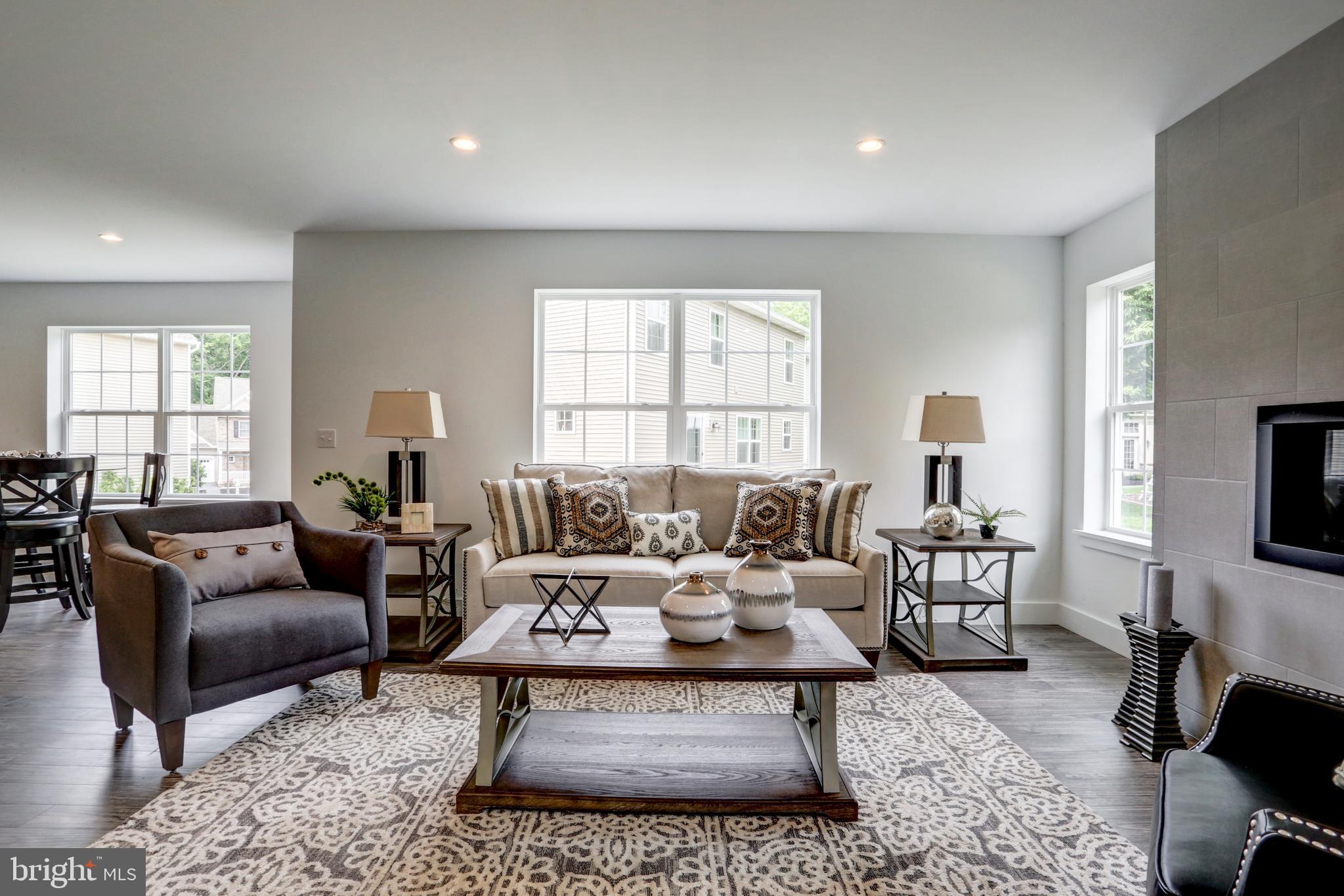 WILLOW BEND FARM - Residential