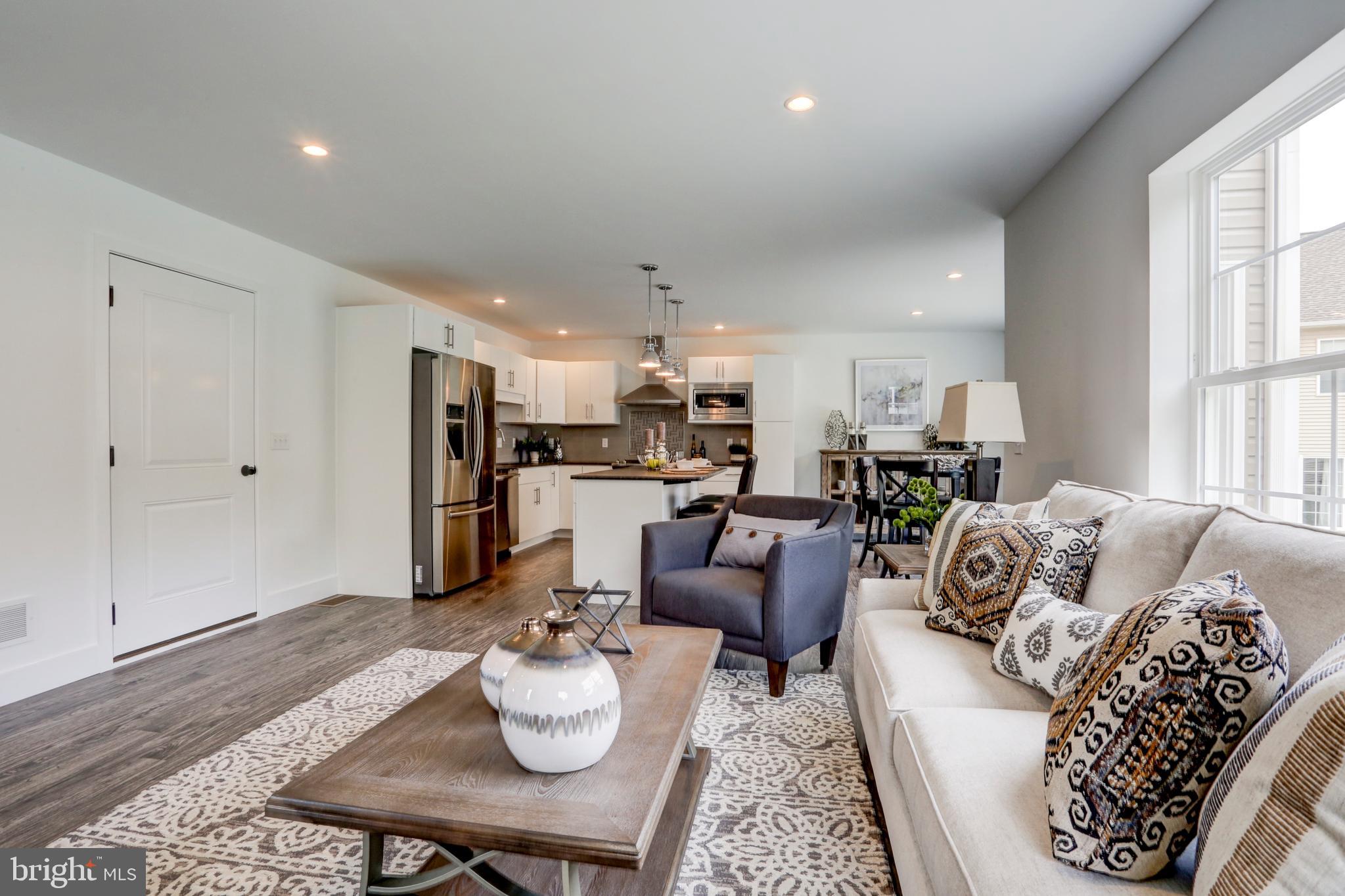 WILLOW BEND FARM - Residential