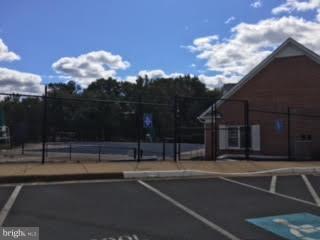 REFLECTION LAKE - Residential