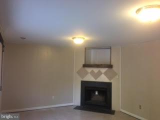 REFLECTION LAKE - Residential