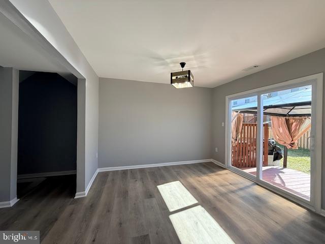 MARINE OAKS VILLAGE - Residential