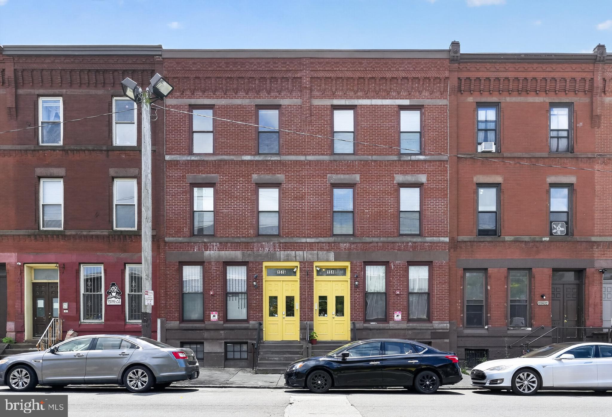 1516-18 W DIAMOND STREET