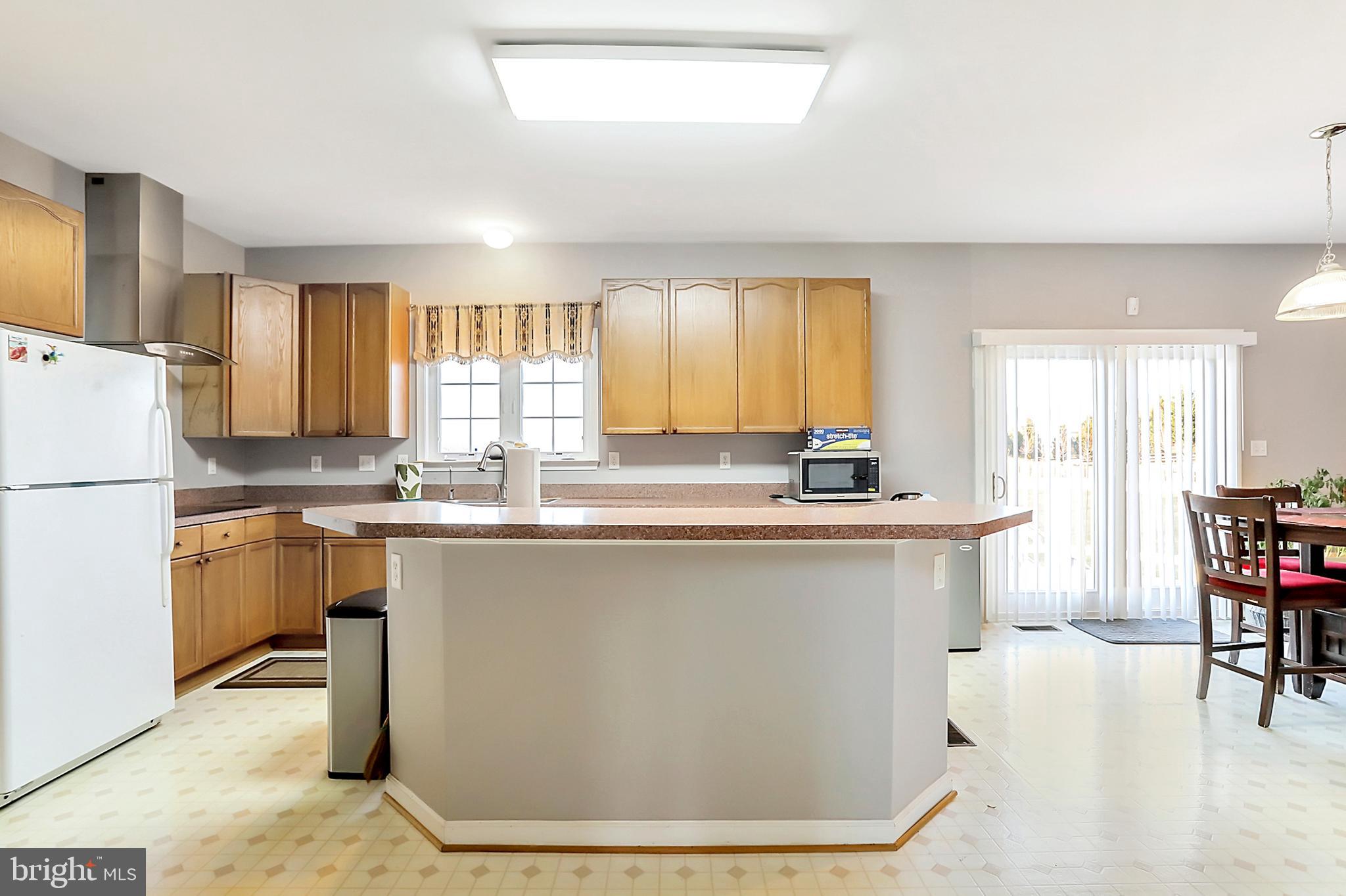 SPRUCE HILL ESTATES - Residential