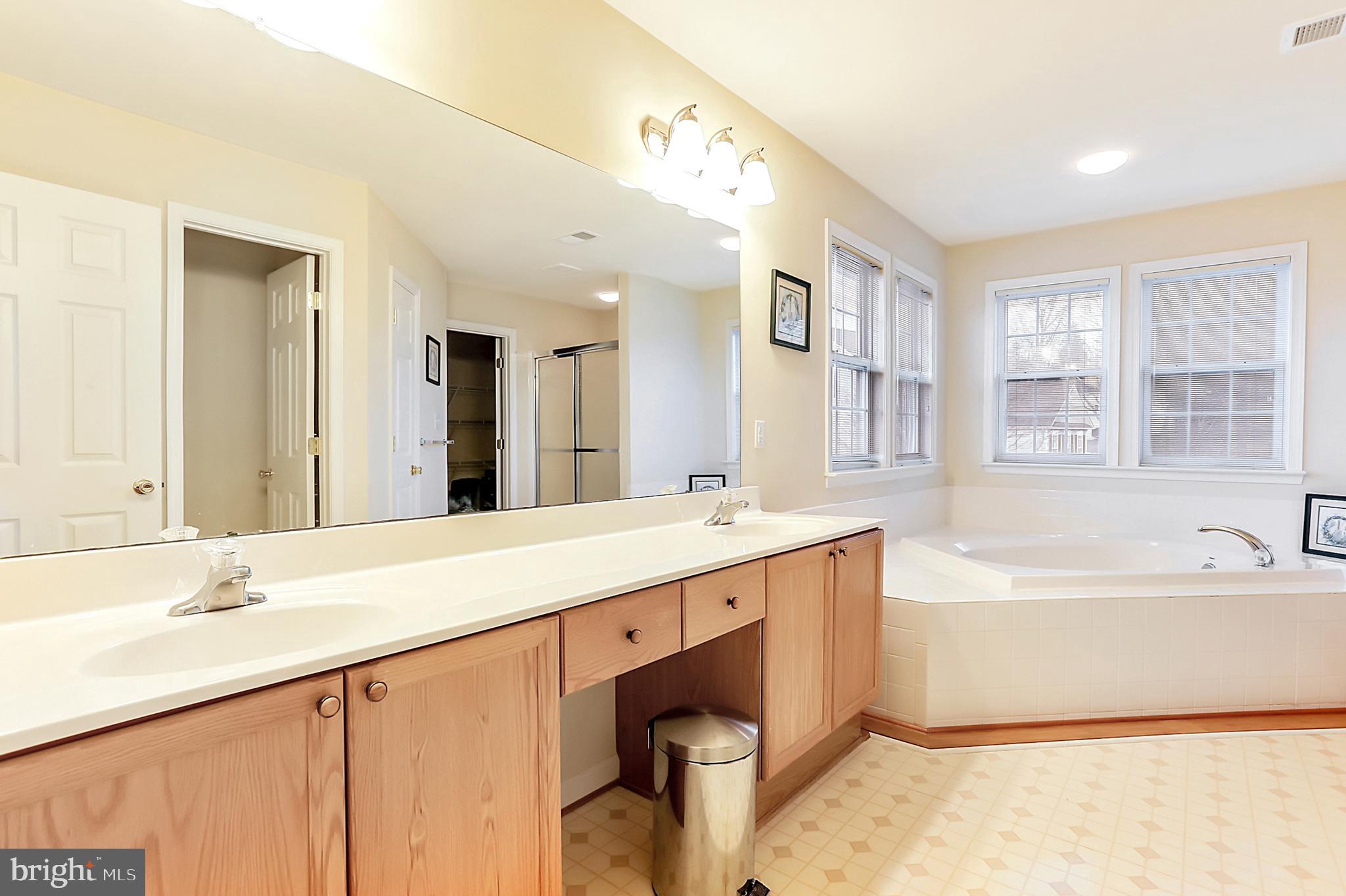 SPRUCE HILL ESTATES - Residential