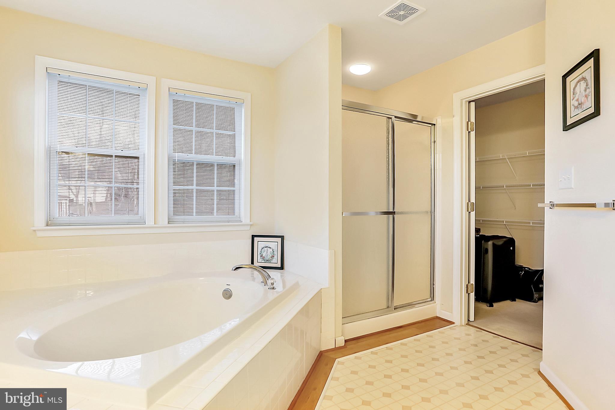 SPRUCE HILL ESTATES - Residential