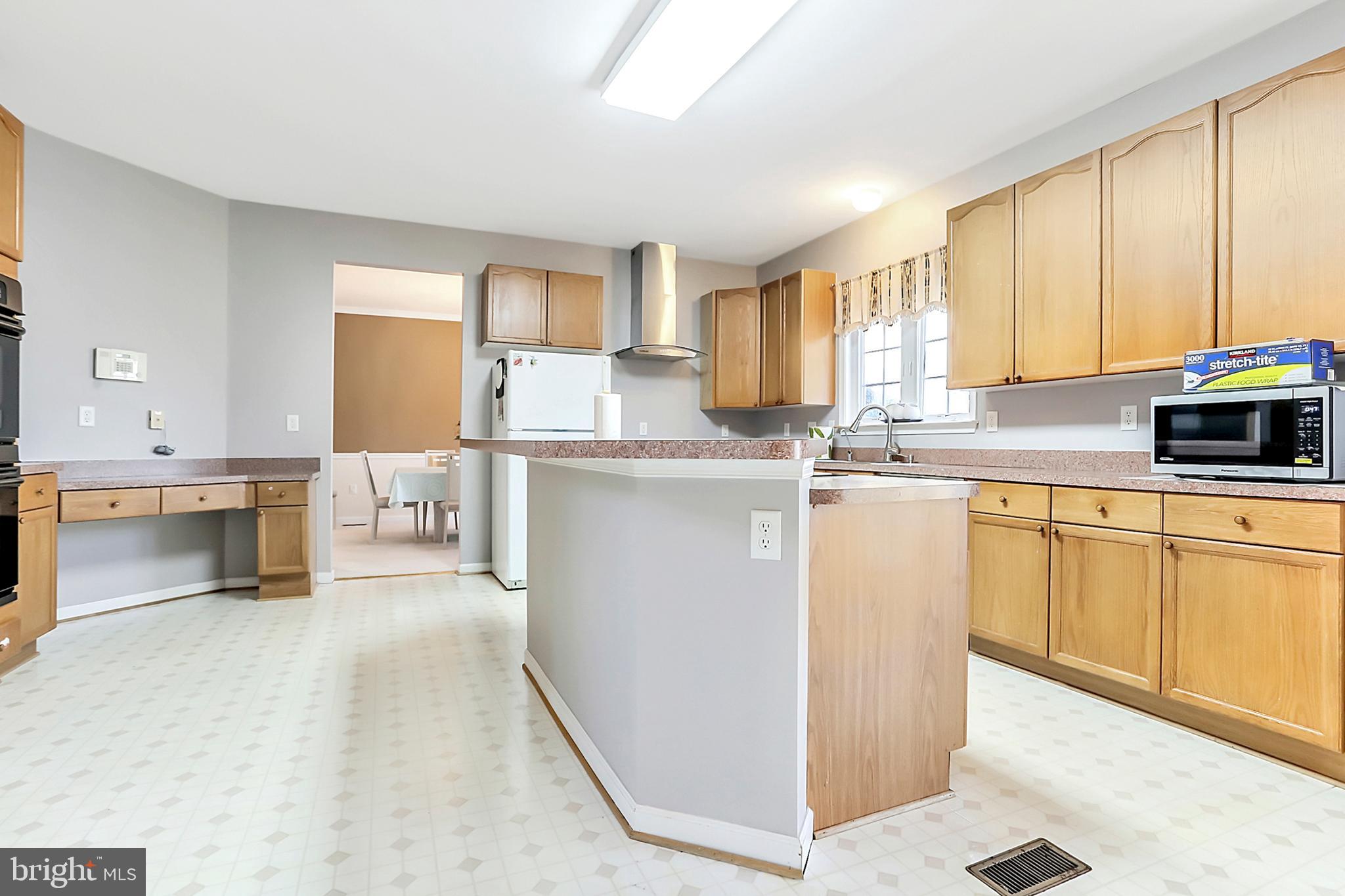 SPRUCE HILL ESTATES - Residential