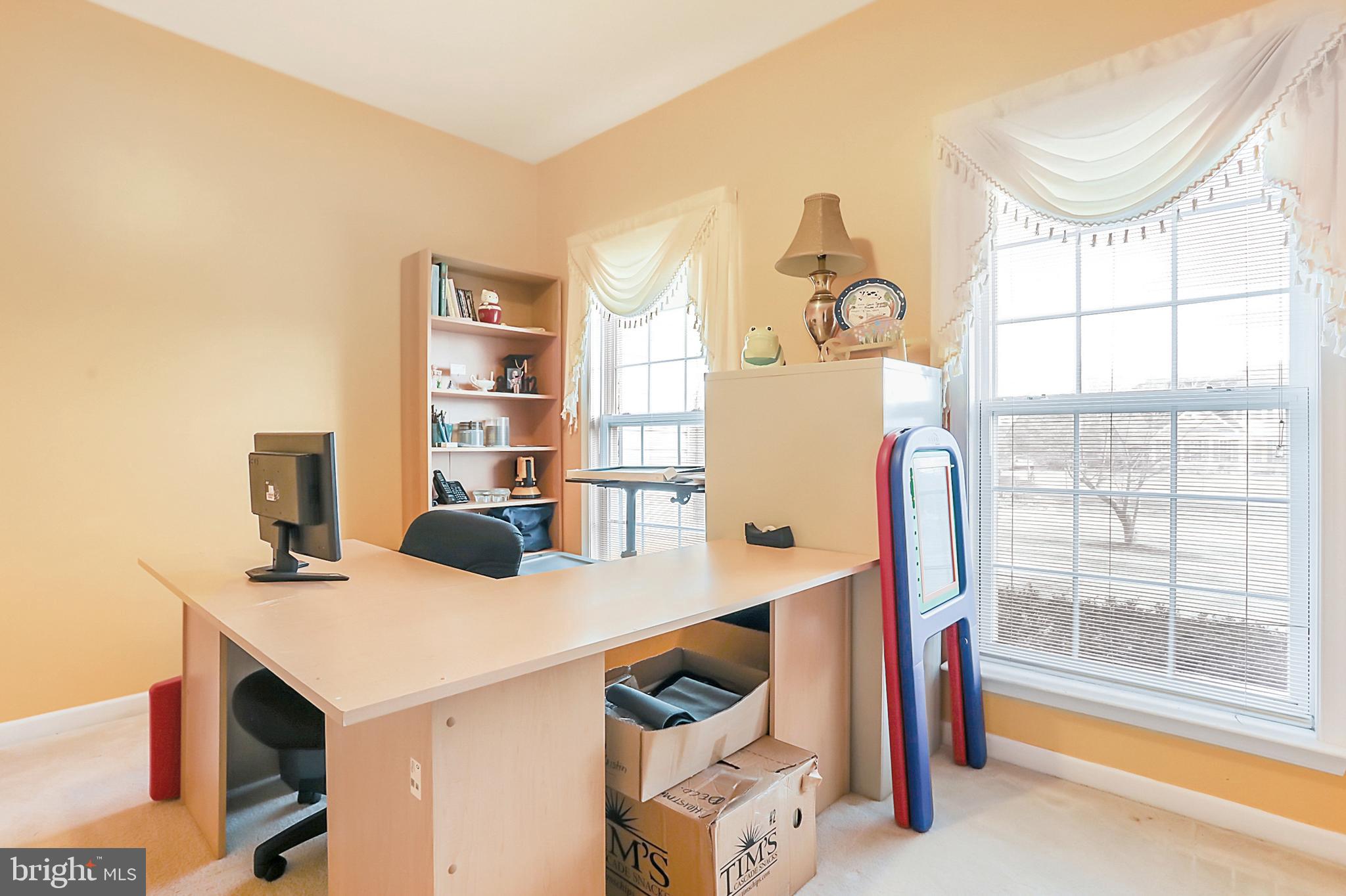 SPRUCE HILL ESTATES - Residential