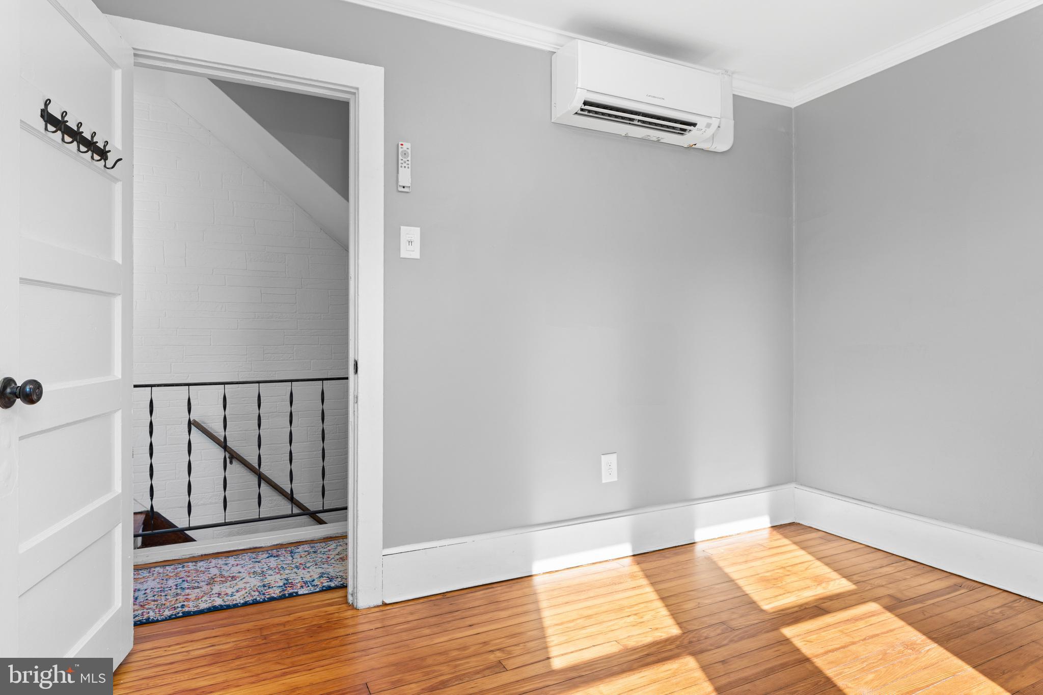 BRYN MAWR - Residential