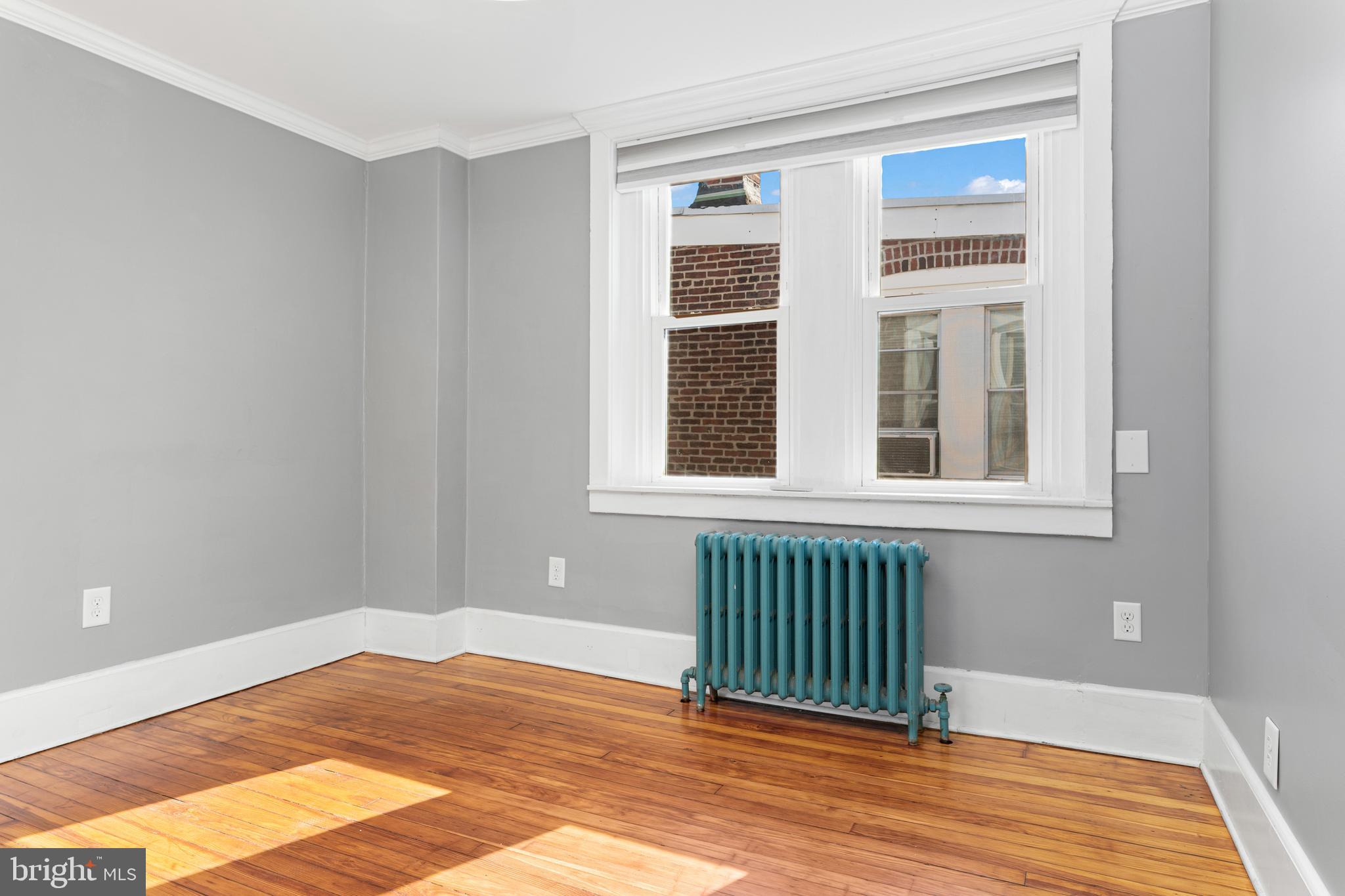 BRYN MAWR - Residential