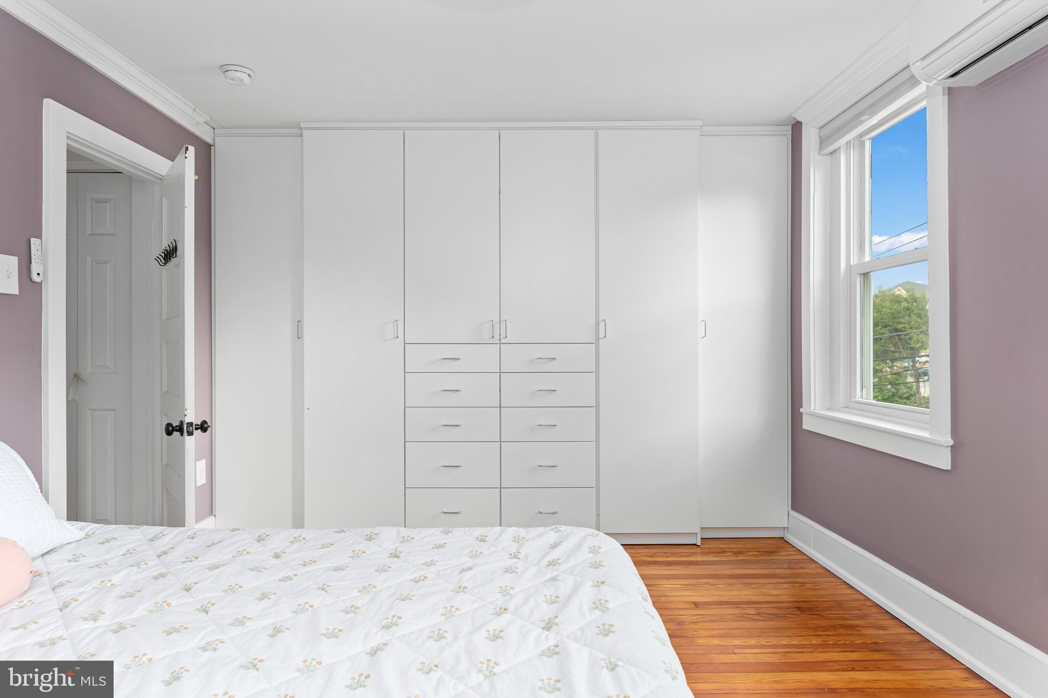 BRYN MAWR - Residential