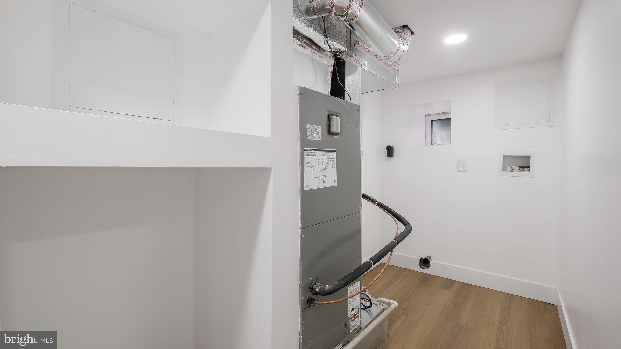 WYNNEFIELD HEIGHTS - Residential