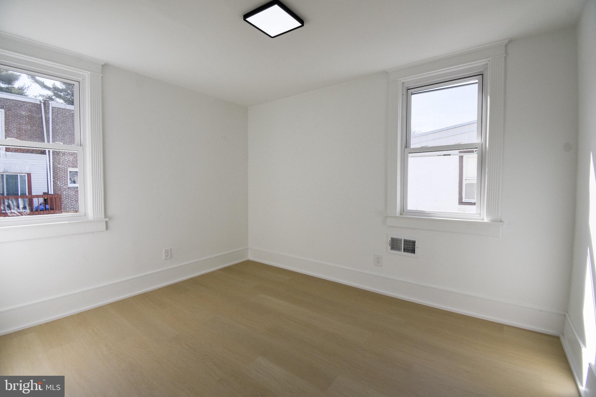 STONEHURST - Residential