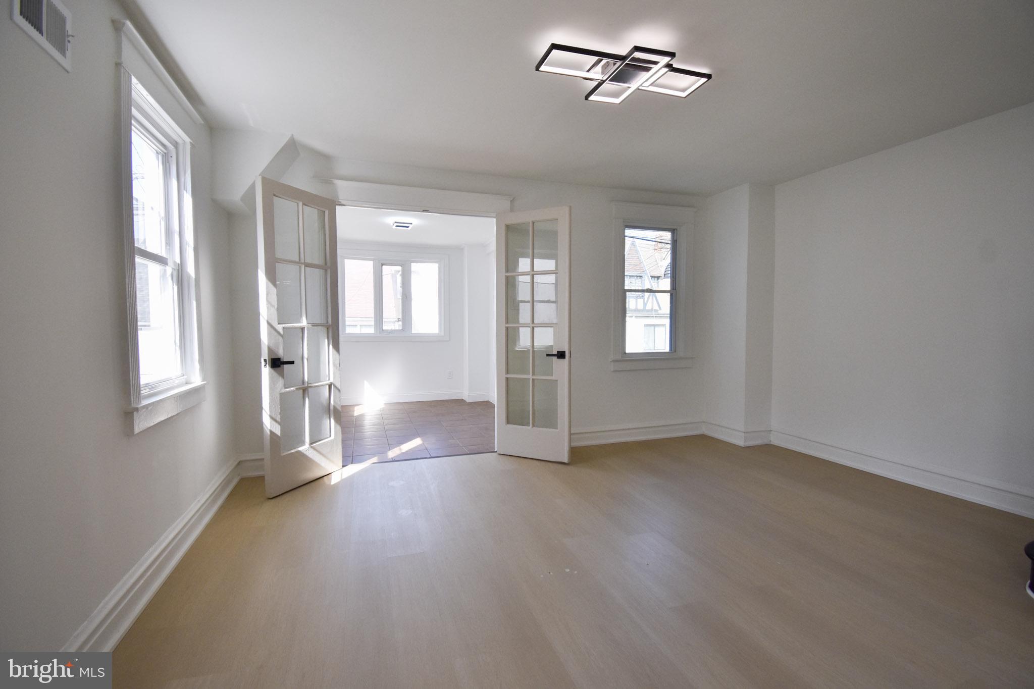 STONEHURST - Residential