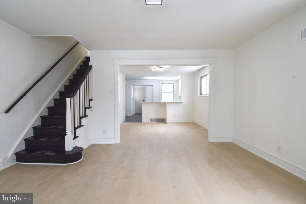 Photo of 247 Heather Road, UPPER DARBY, PA 19082 (MLS # PADE2105960)