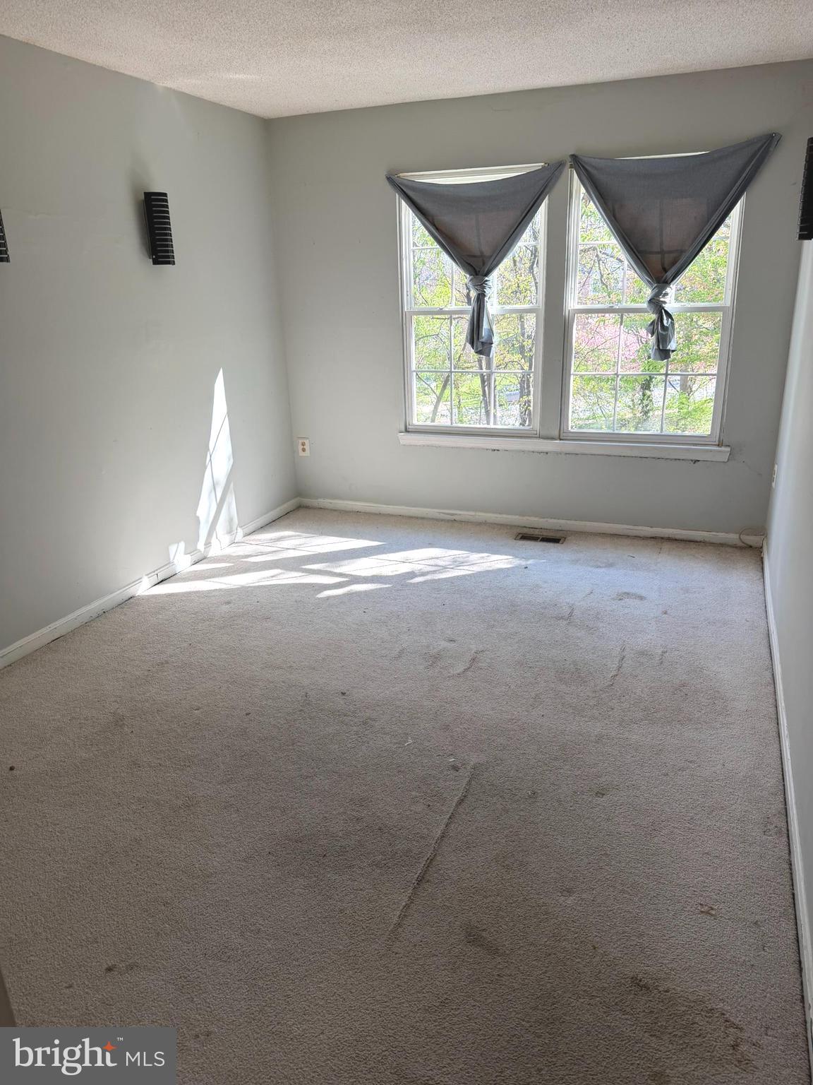 MAYFAIR - Residential