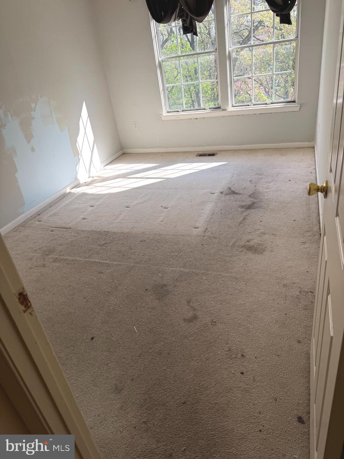 MAYFAIR - Residential