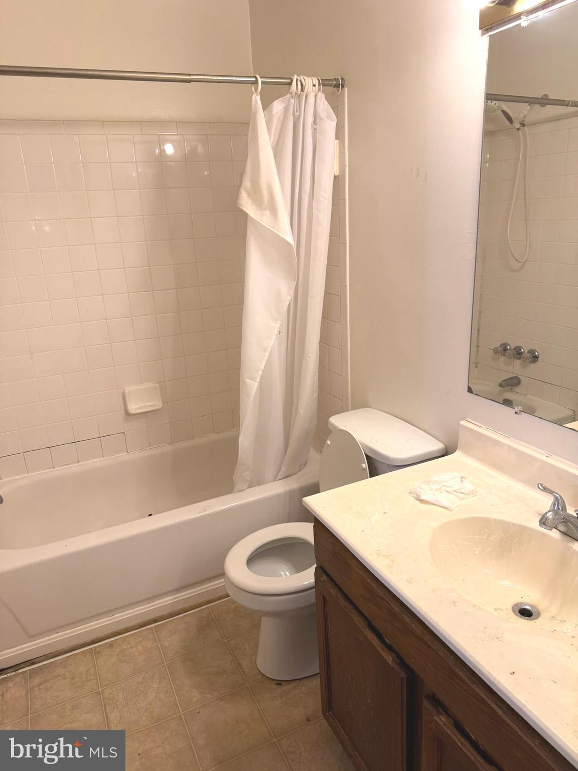 MAYFAIR - Residential