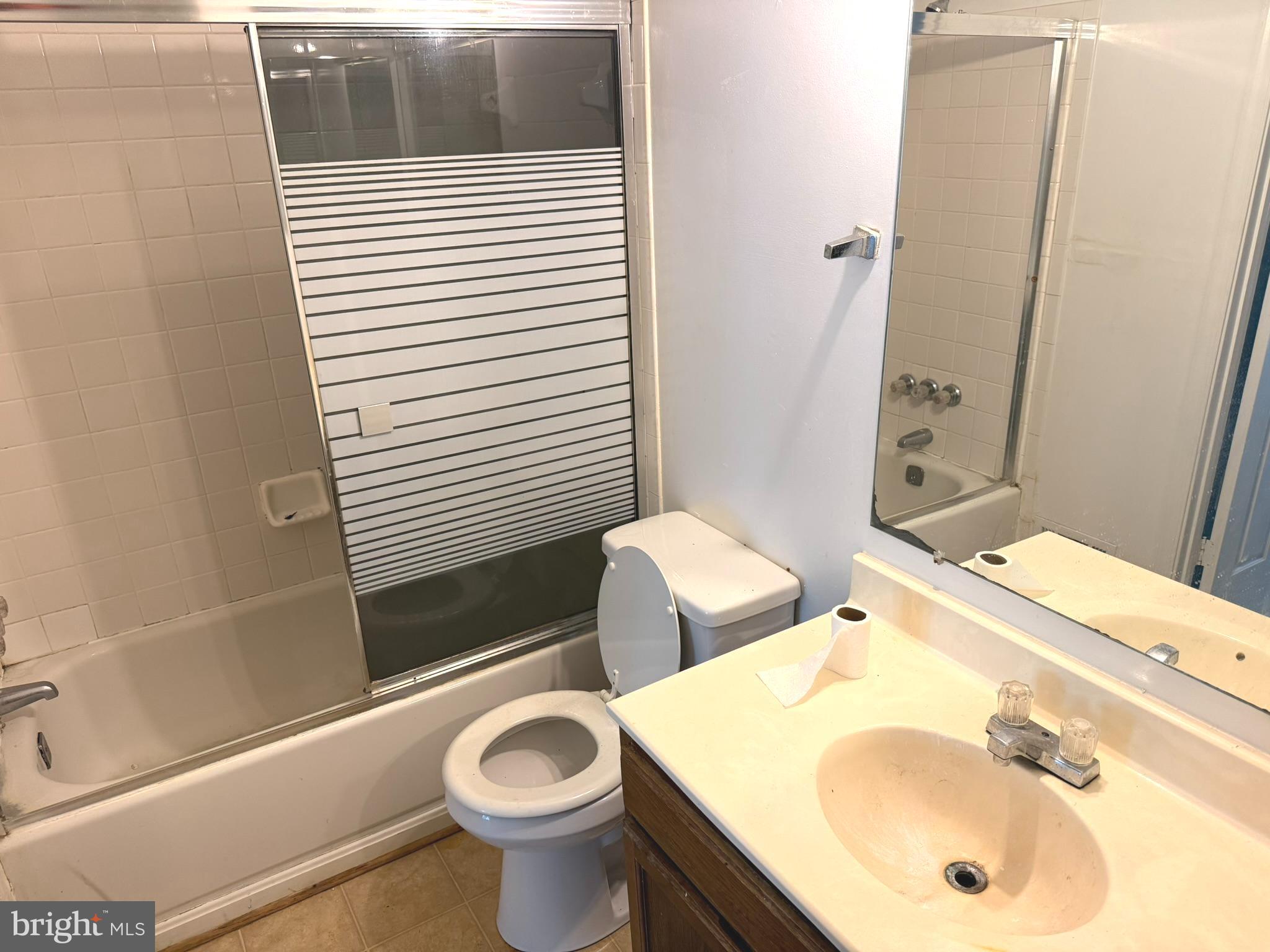 MAYFAIR - Residential