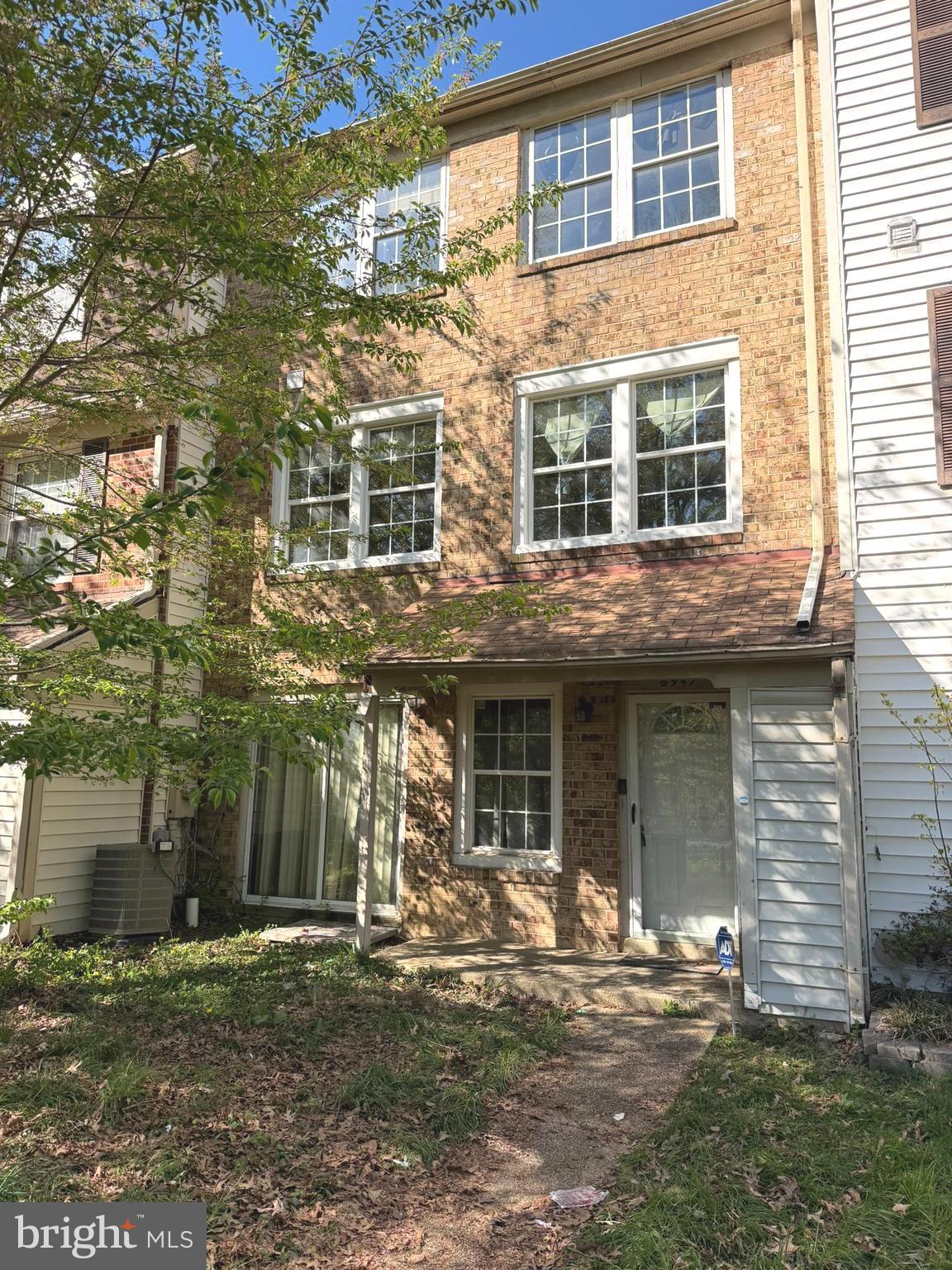 MAYFAIR - Residential