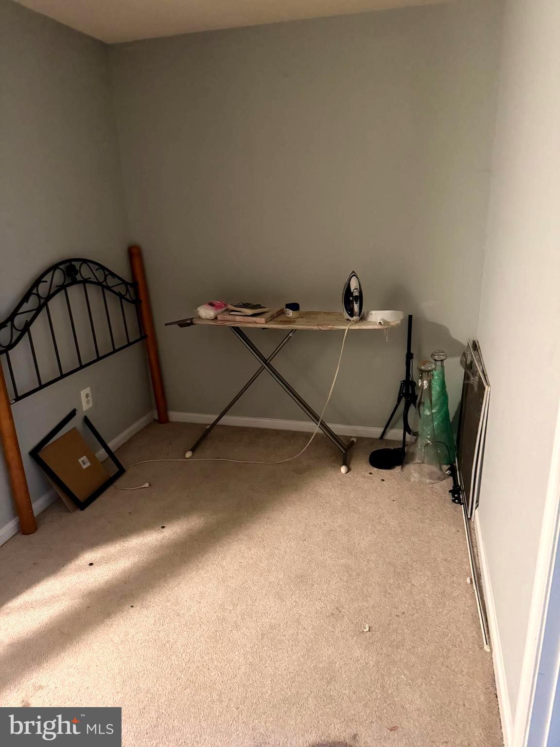 MAYFAIR - Residential